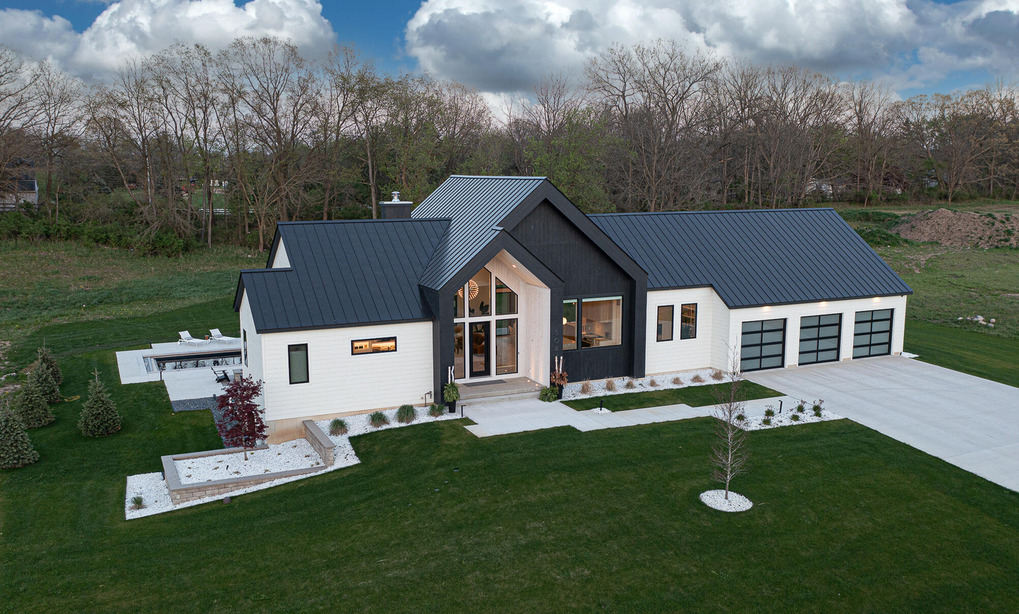5044 Hickory Pointe Woods SE Ada MI 49301