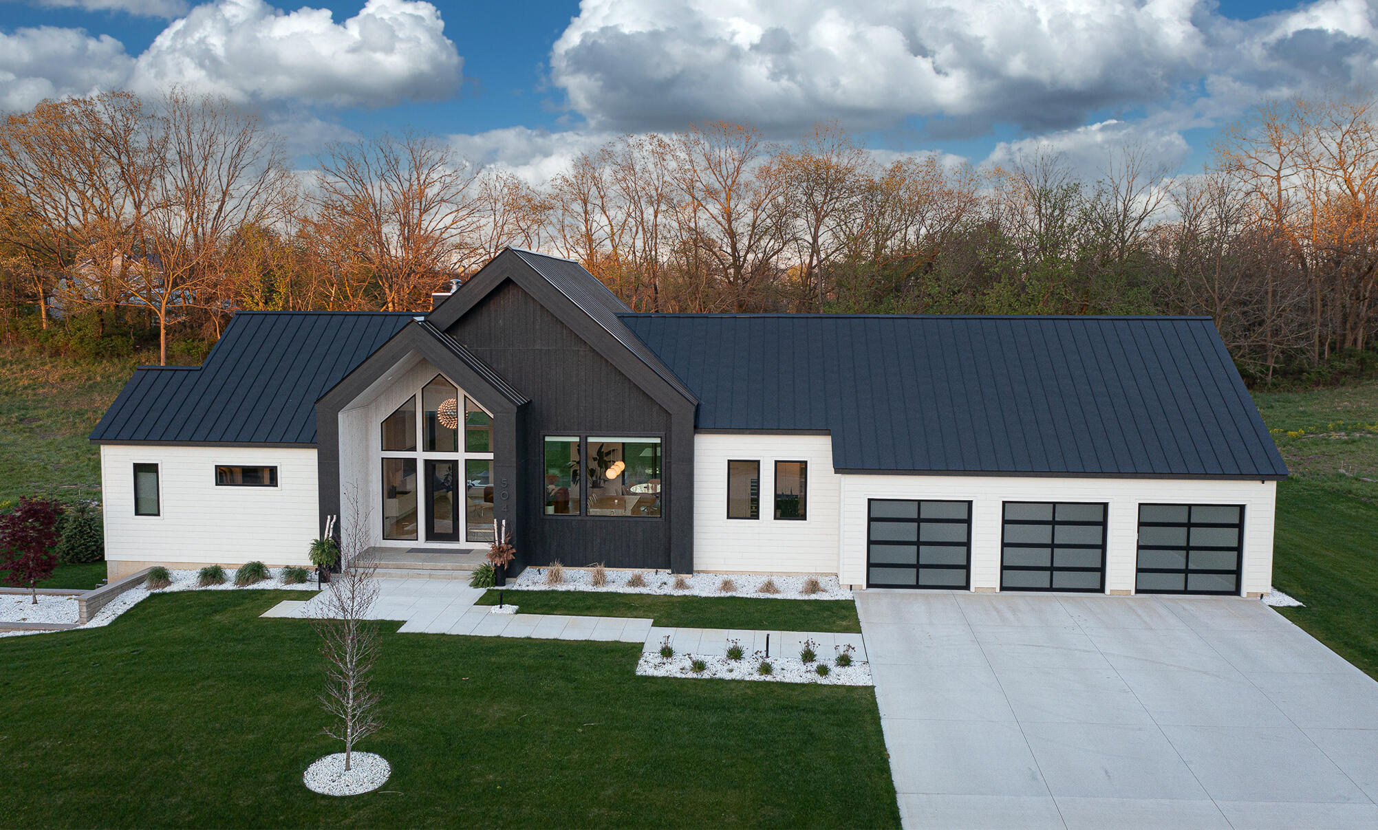 5044 Hickory Pointe Woods SE Ada MI 49301