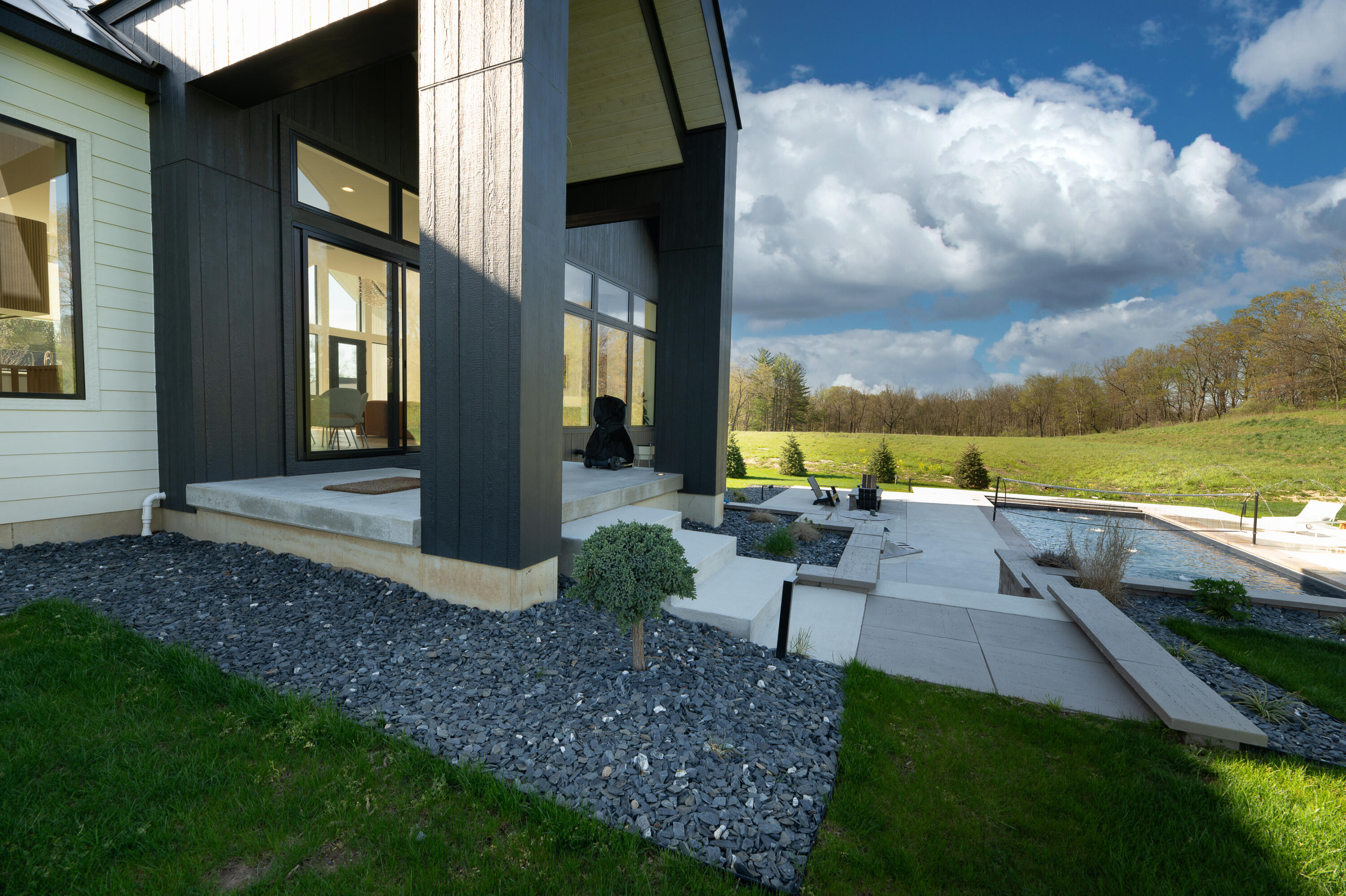 5044 Hickory Pointe Woods SE Ada MI 49301
