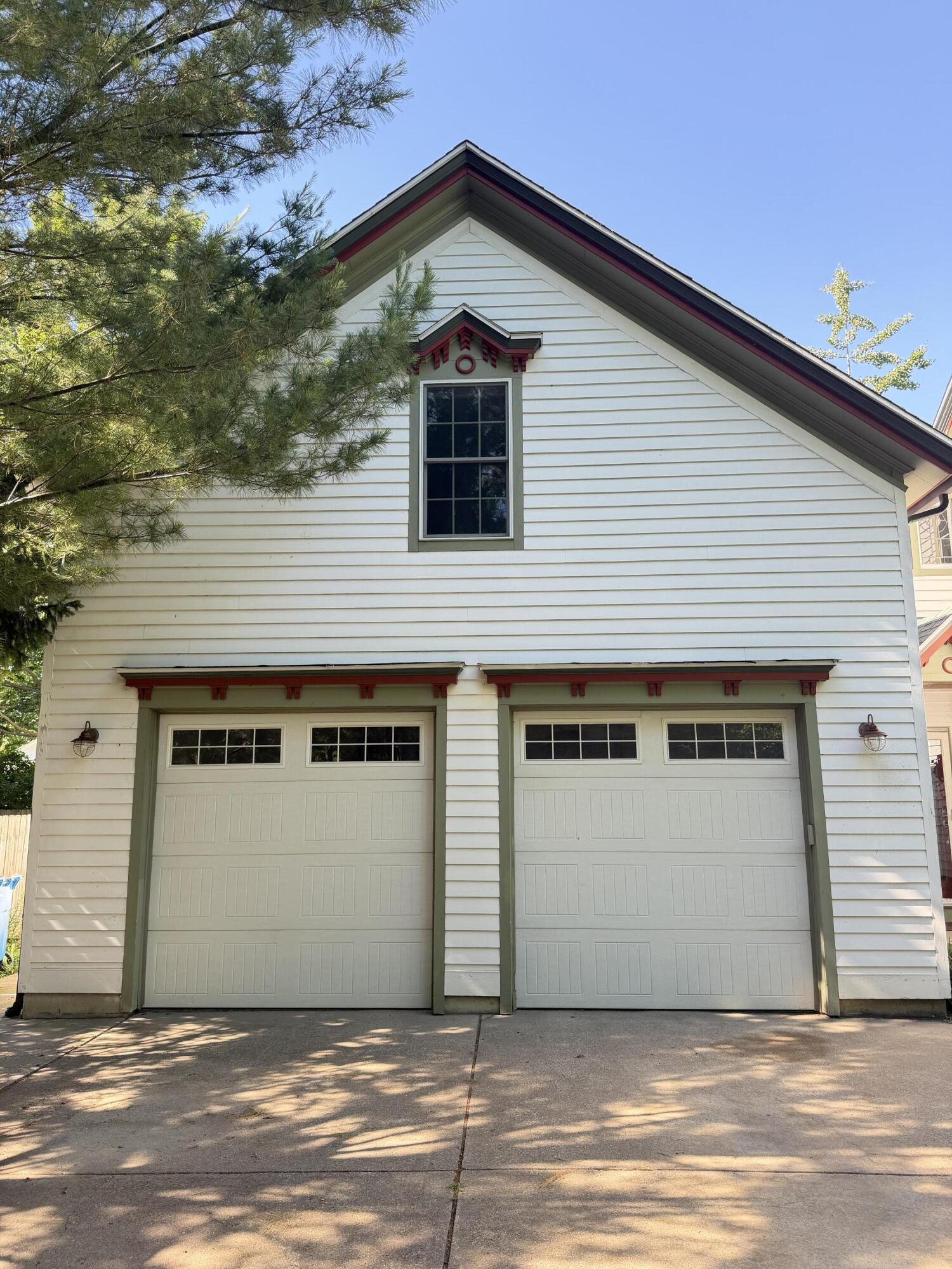 34 S Spring Street Douglas MI 49406