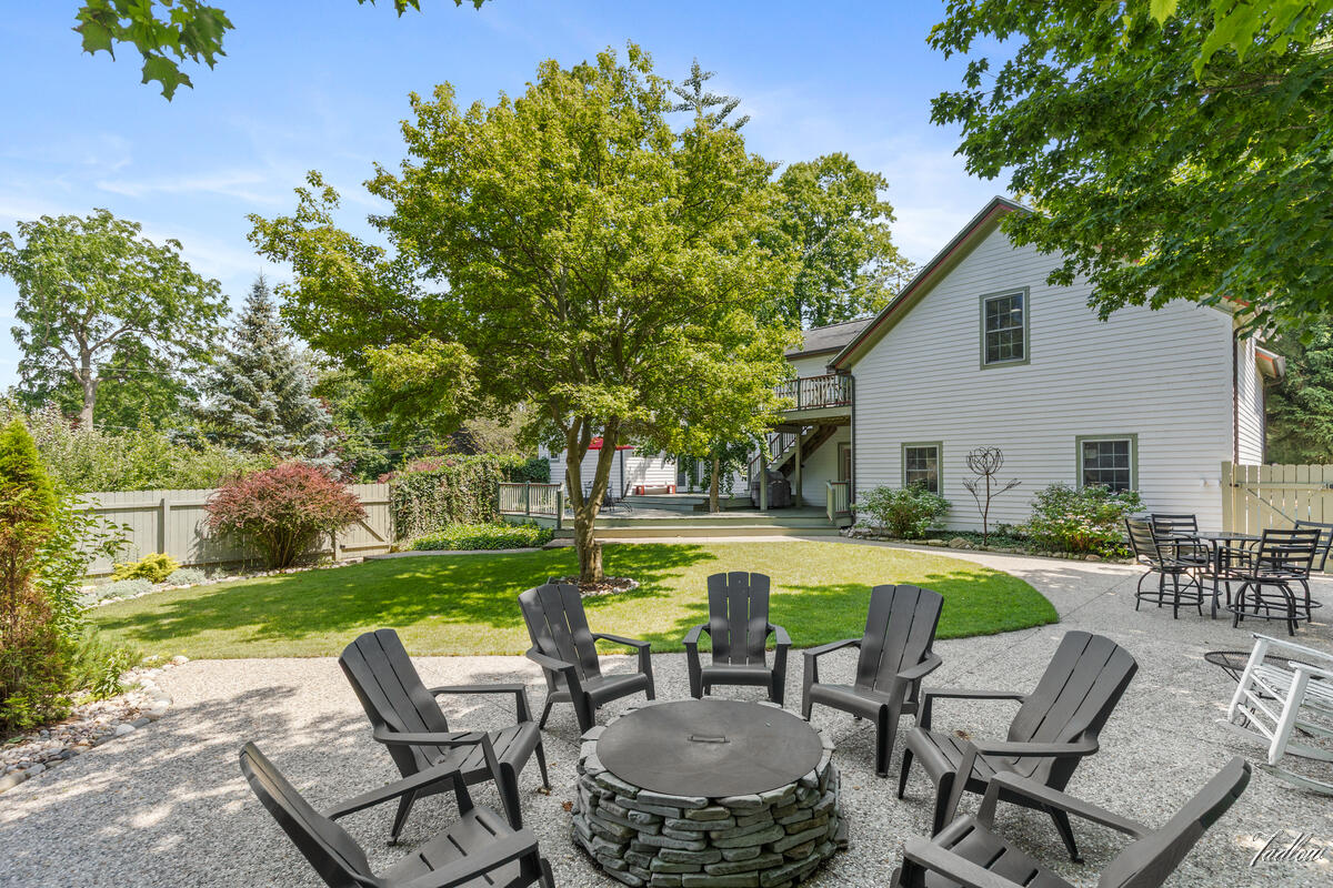 34 S Spring Street Douglas MI 49406