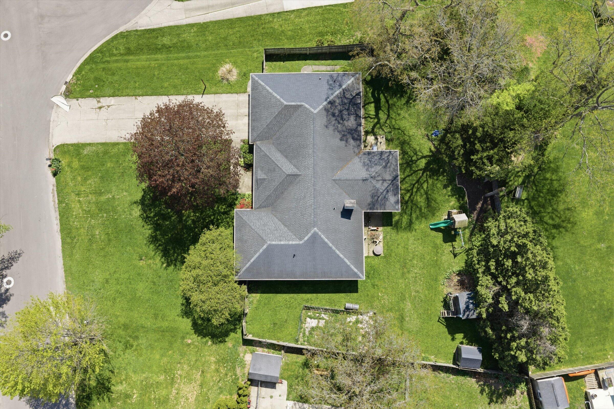 1114 Miami Road Niles MI 49120