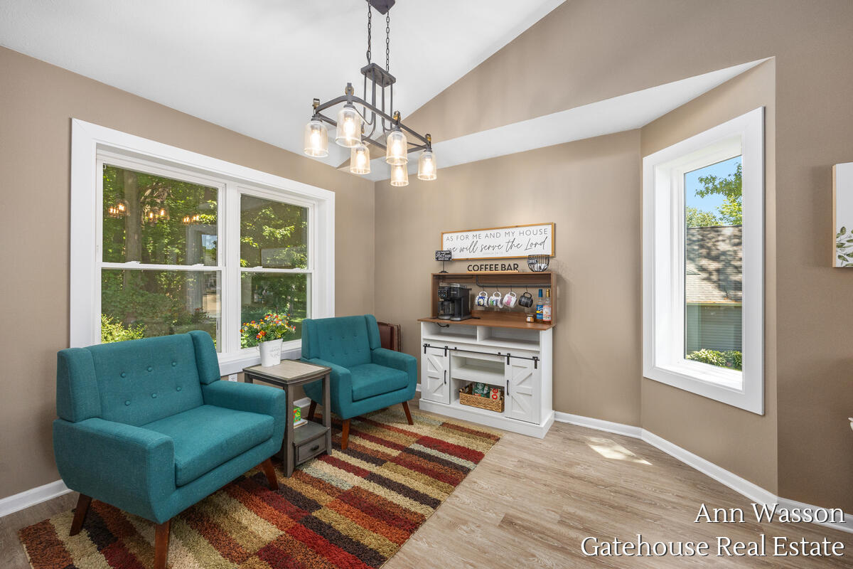 6007 Arroyo Vista Drive NE Rockford MI 49341