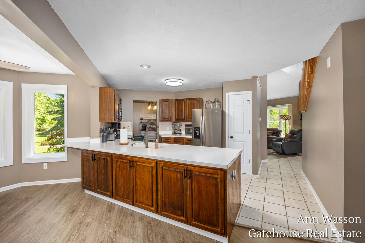 6007 Arroyo Vista Drive NE Rockford MI 49341