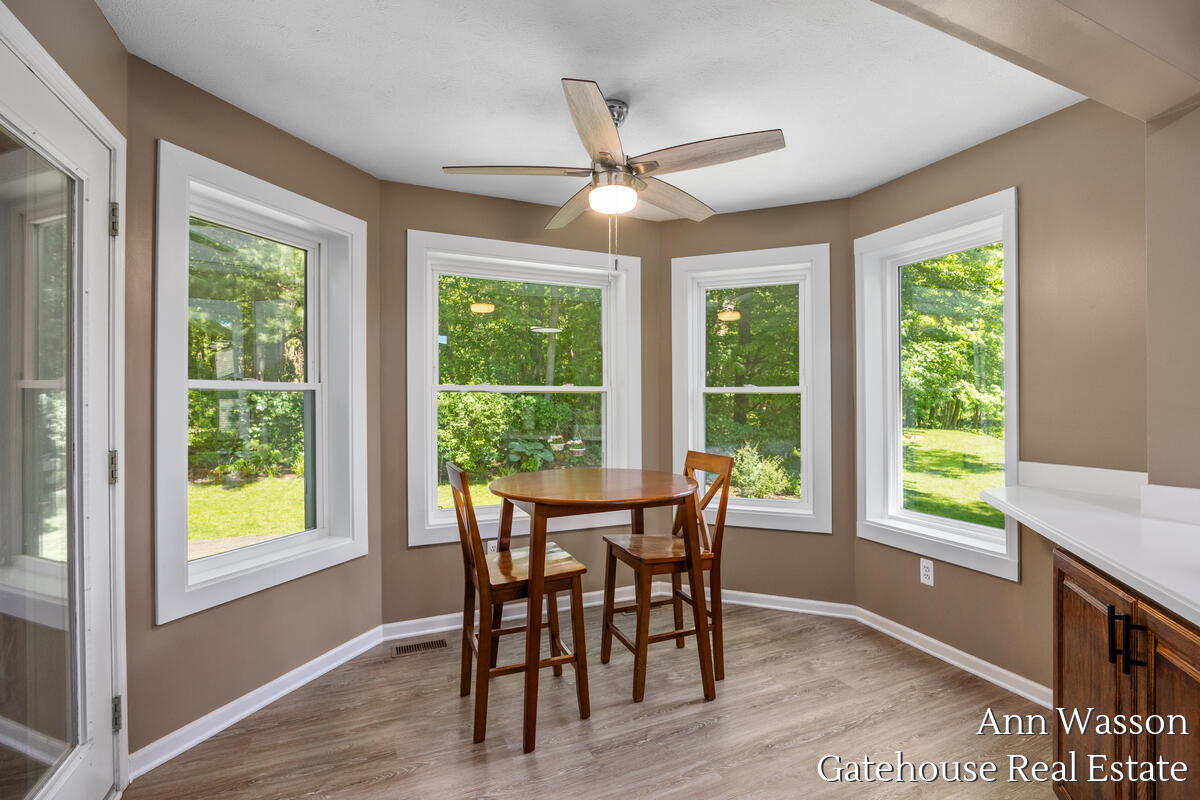 6007 Arroyo Vista Drive NE Rockford MI 49341