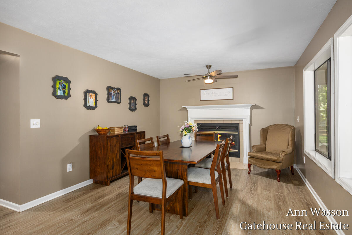 6007 Arroyo Vista Drive NE Rockford MI 49341