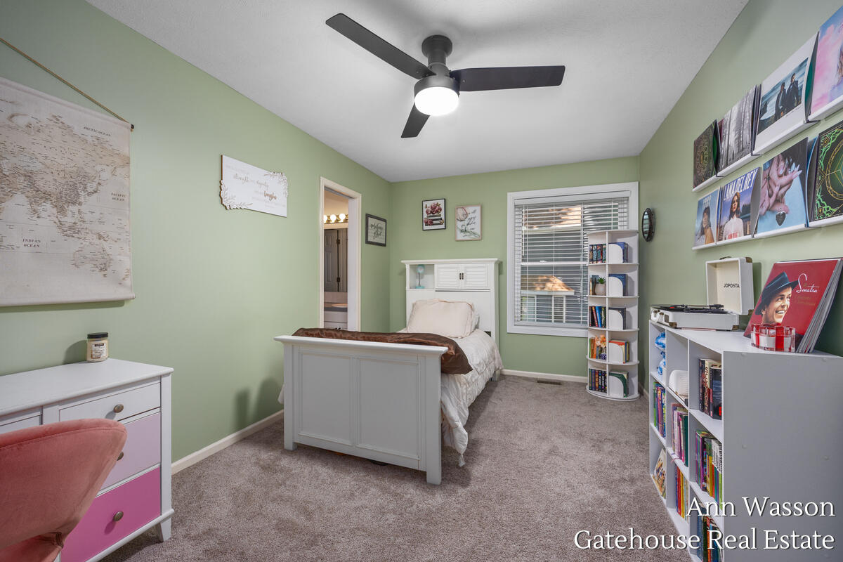 6007 Arroyo Vista Drive NE Rockford MI 49341