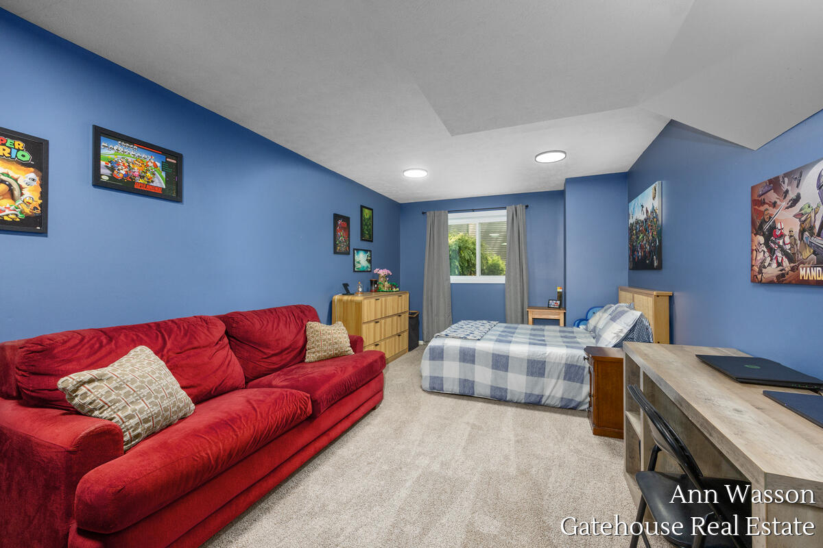 6007 Arroyo Vista Drive NE Rockford MI 49341