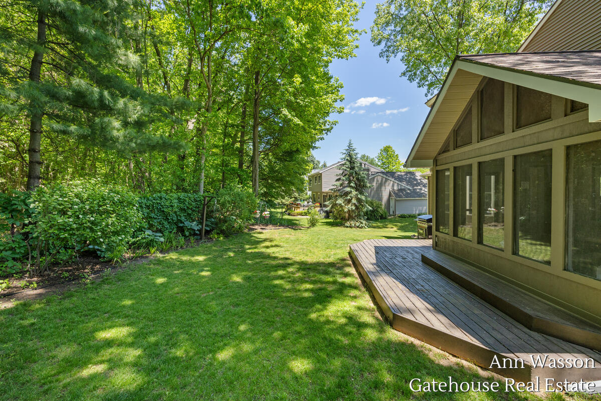 6007 Arroyo Vista Drive NE Rockford MI 49341