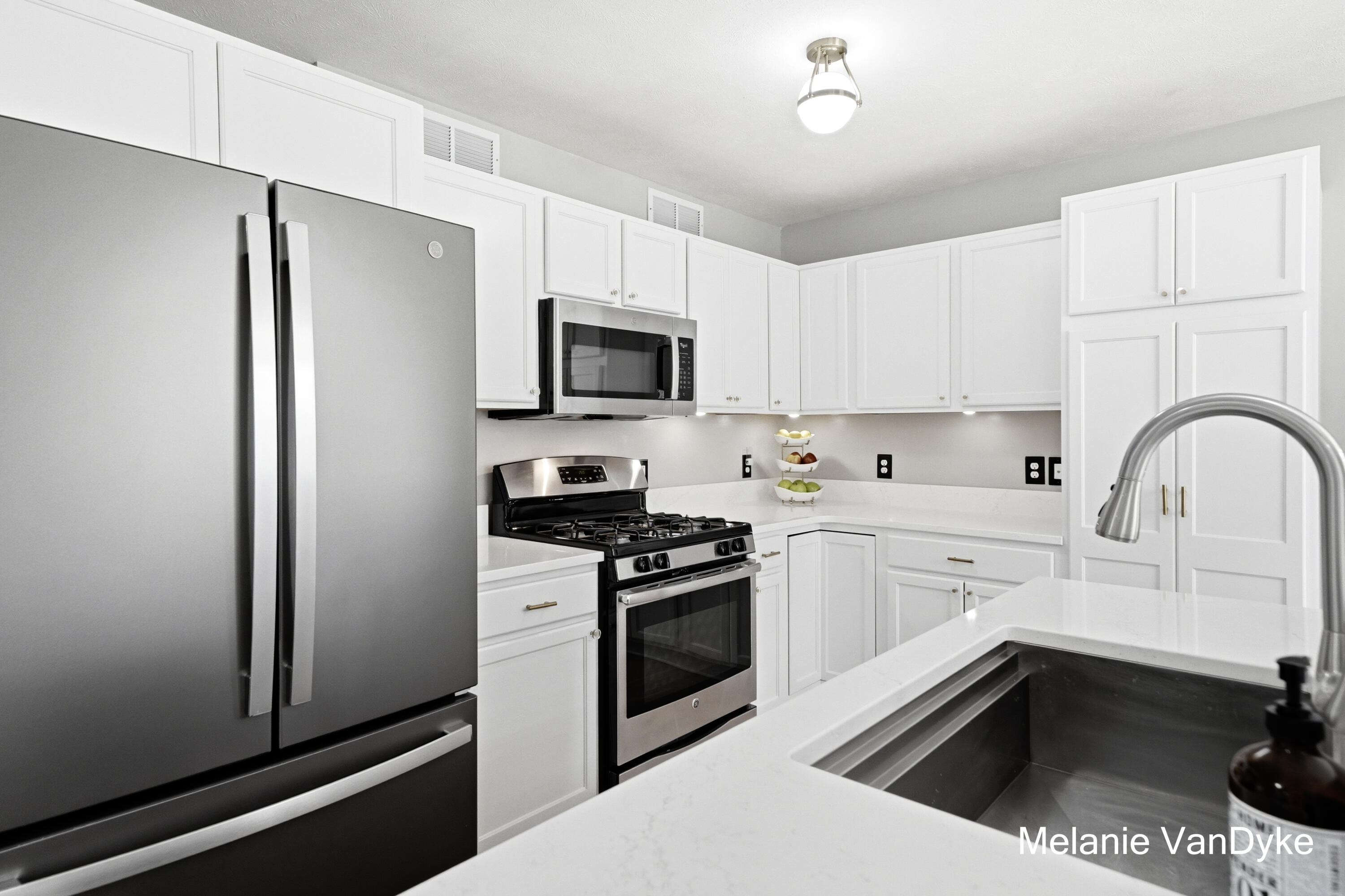 4770 Hidden Highland Drive NE Rockford MI 49341