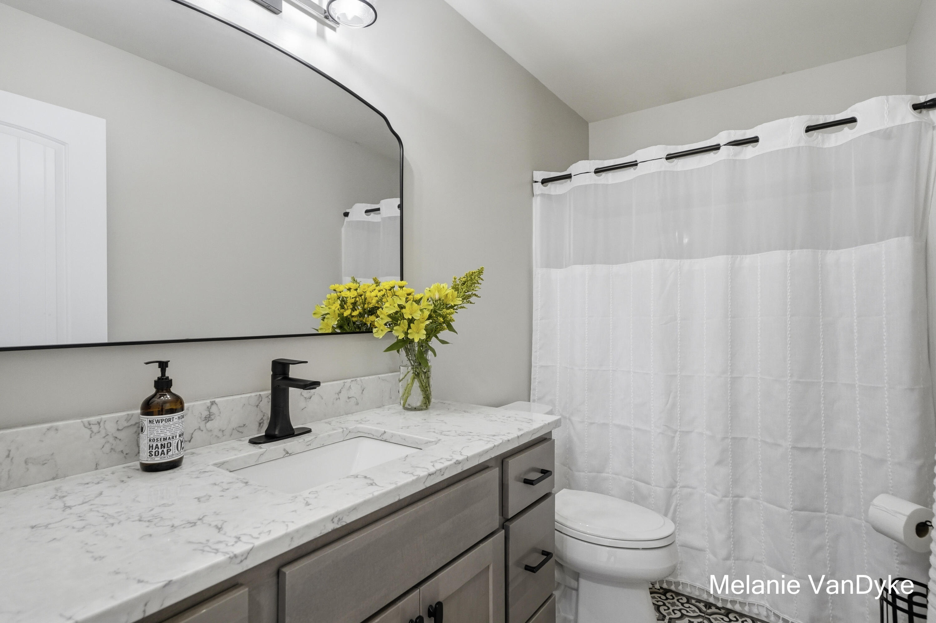 4770 Hidden Highland Drive NE Rockford MI 49341