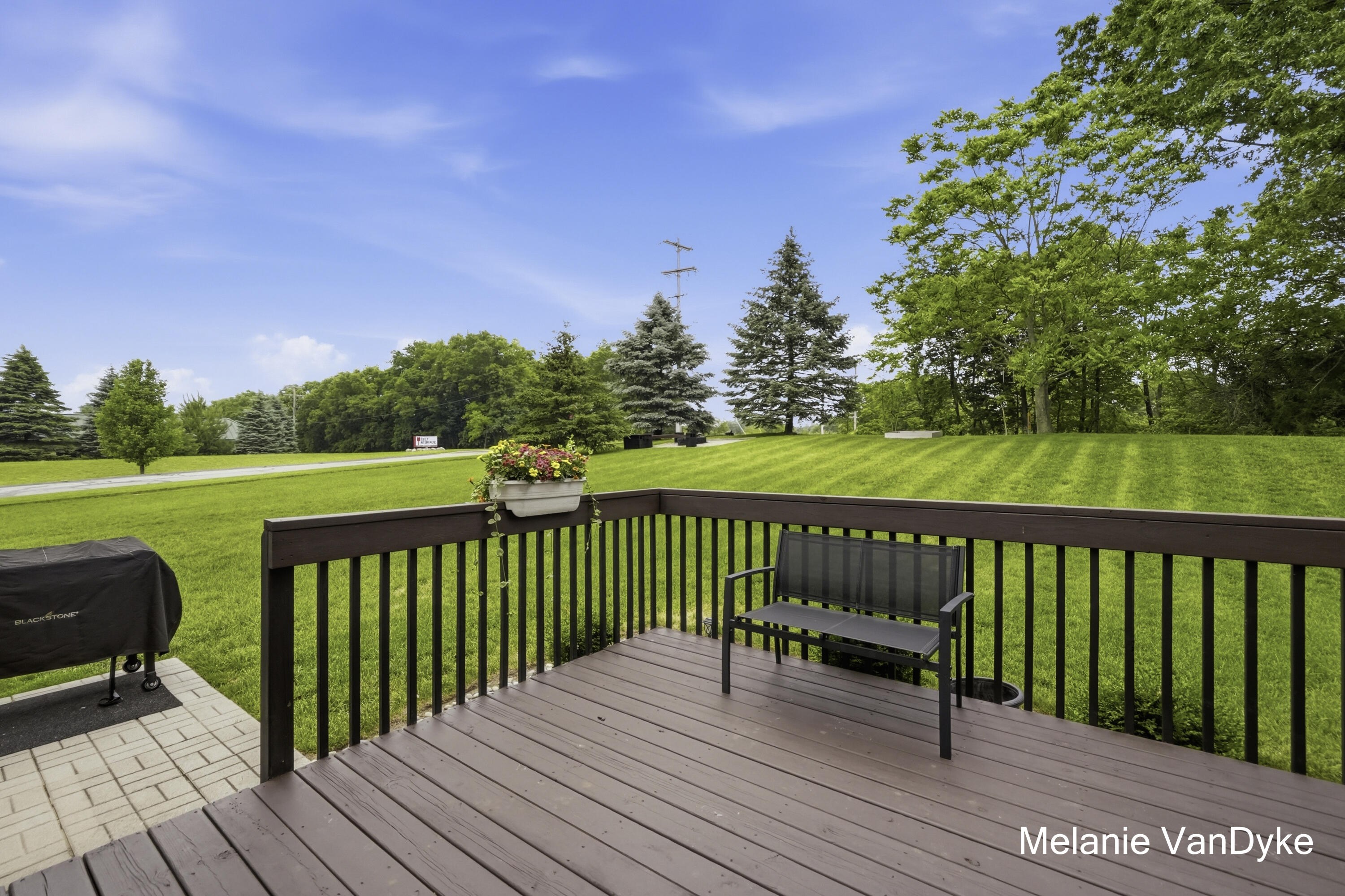 4770 Hidden Highland Drive NE Rockford MI 49341