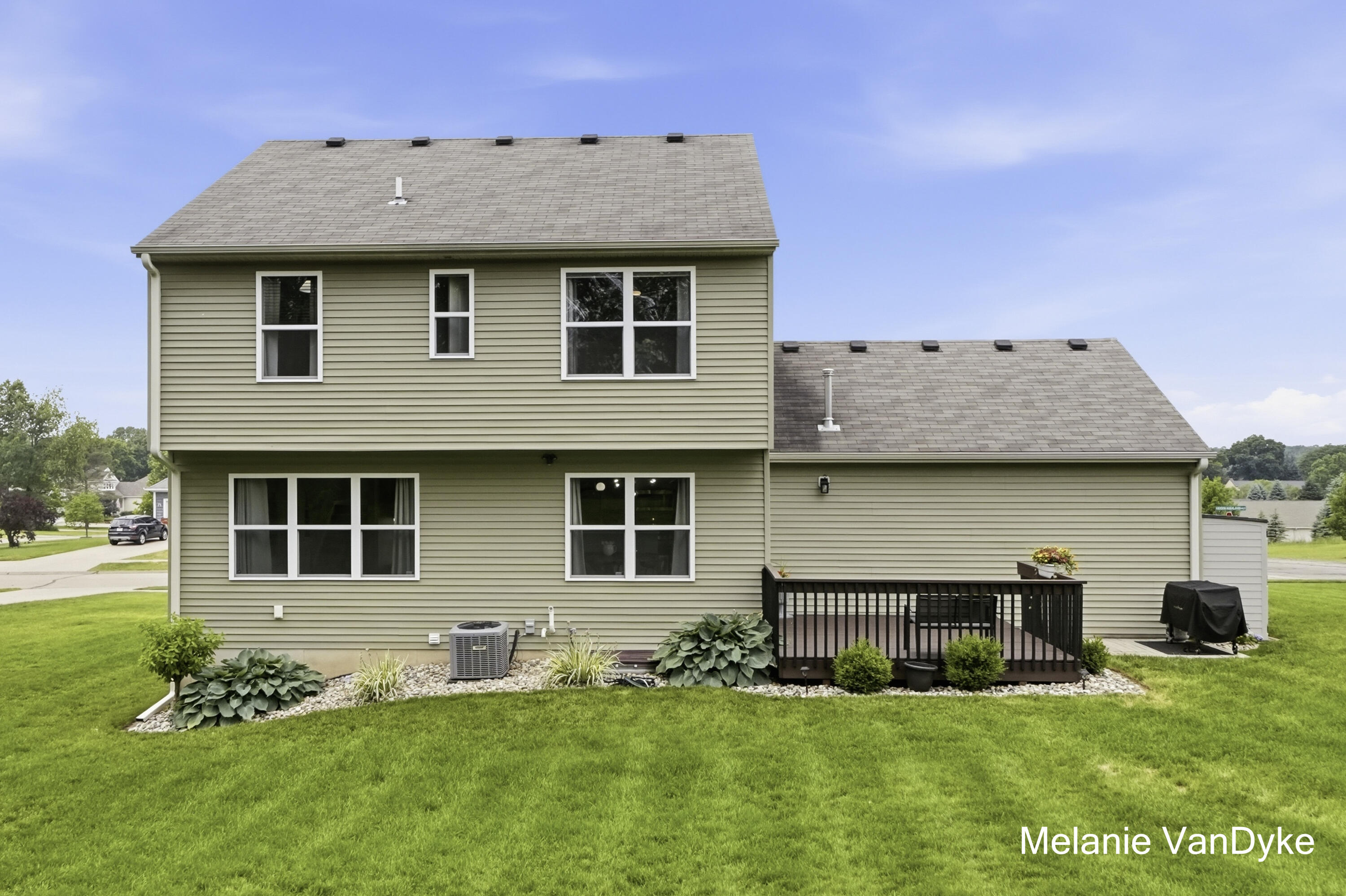 4770 Hidden Highland Drive NE Rockford MI 49341