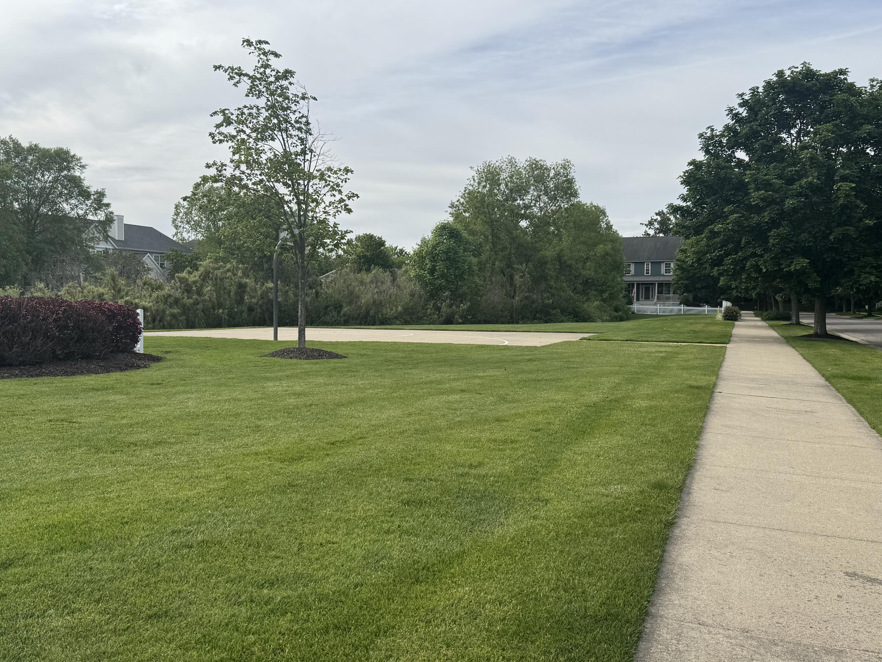 573 Brownstone Street Holland MI 49423