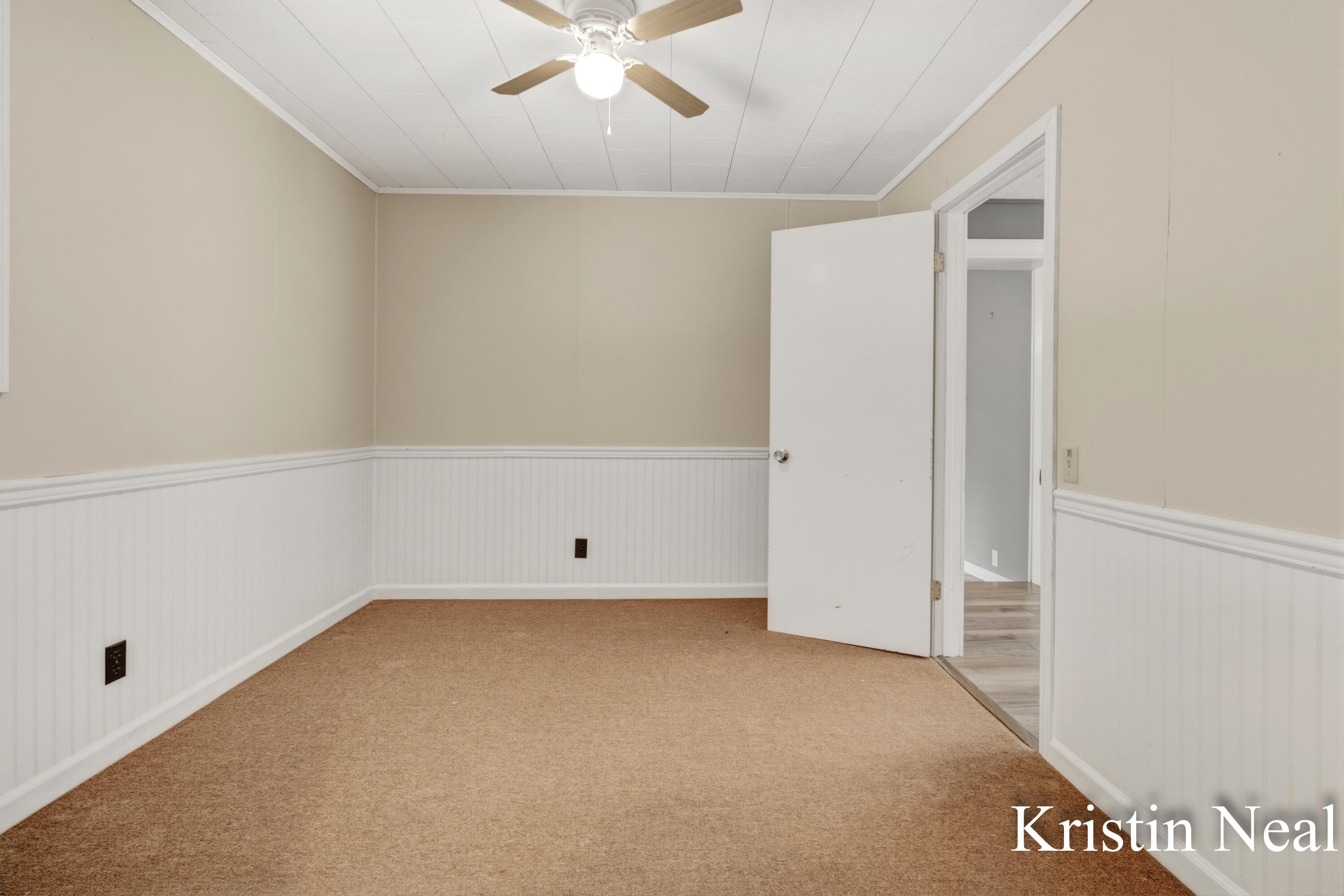673 S Wolf Lake Road Muskegon MI 49442