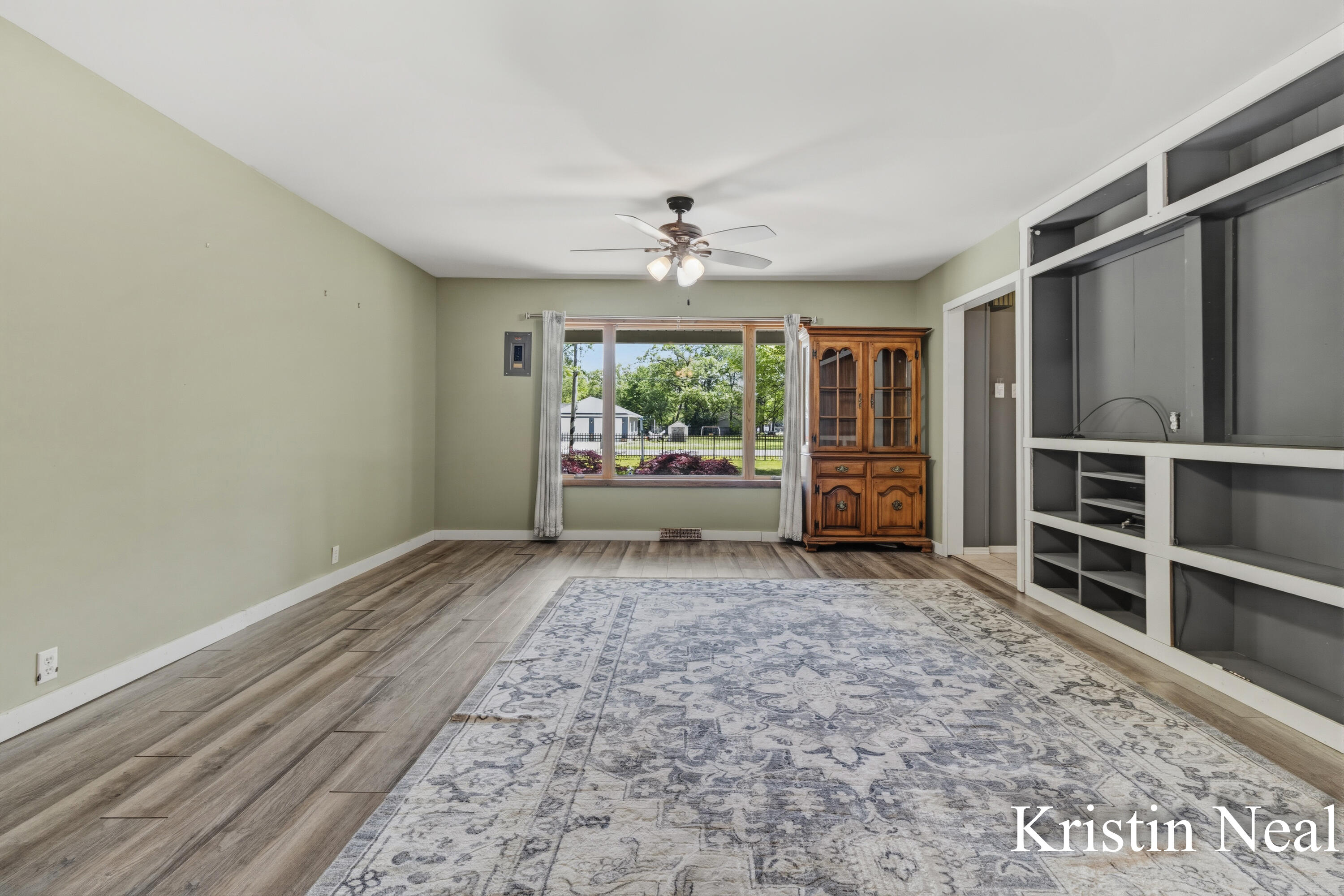 673 S Wolf Lake Road Muskegon MI 49442