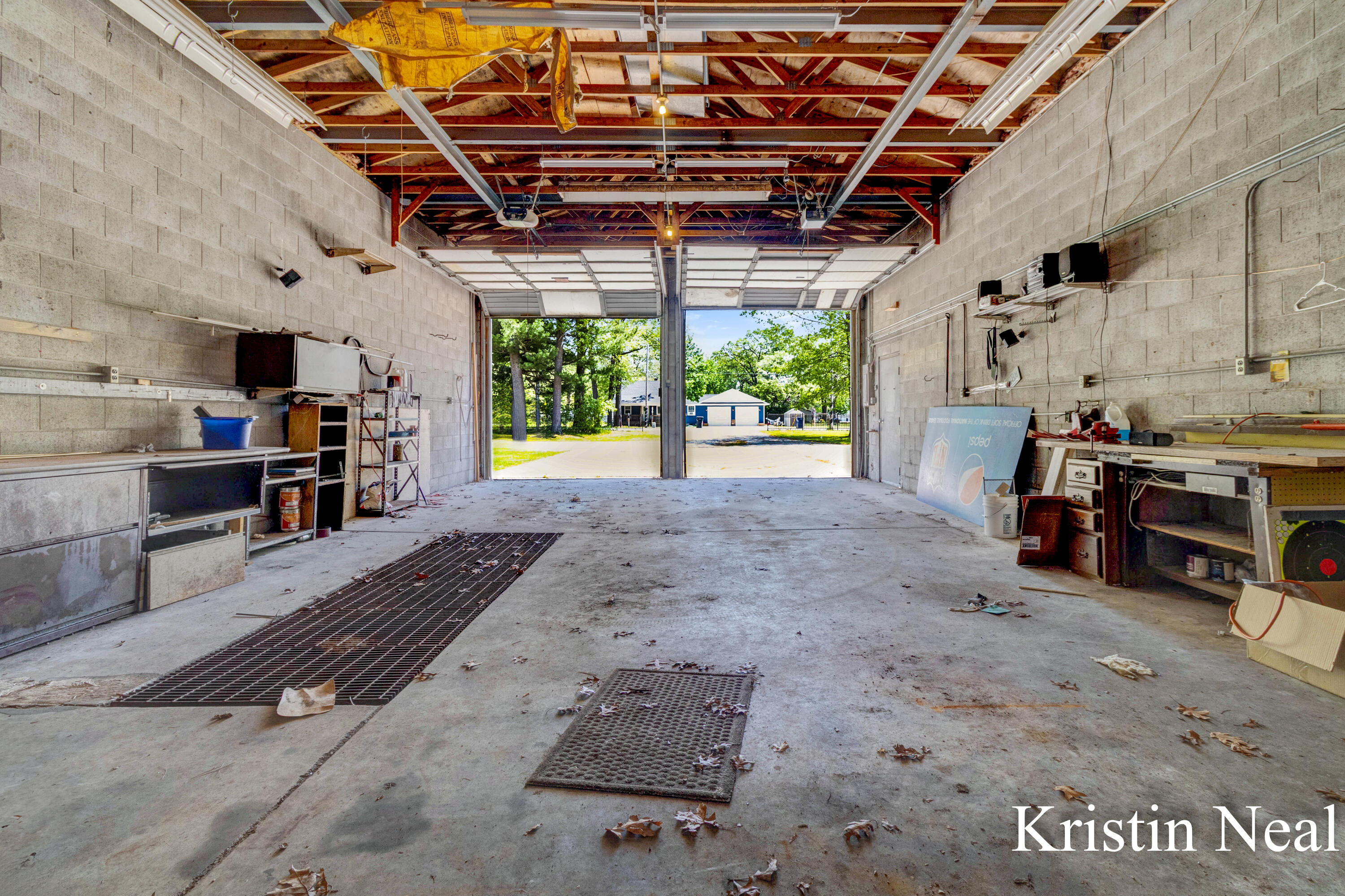673 S Wolf Lake Road Muskegon MI 49442