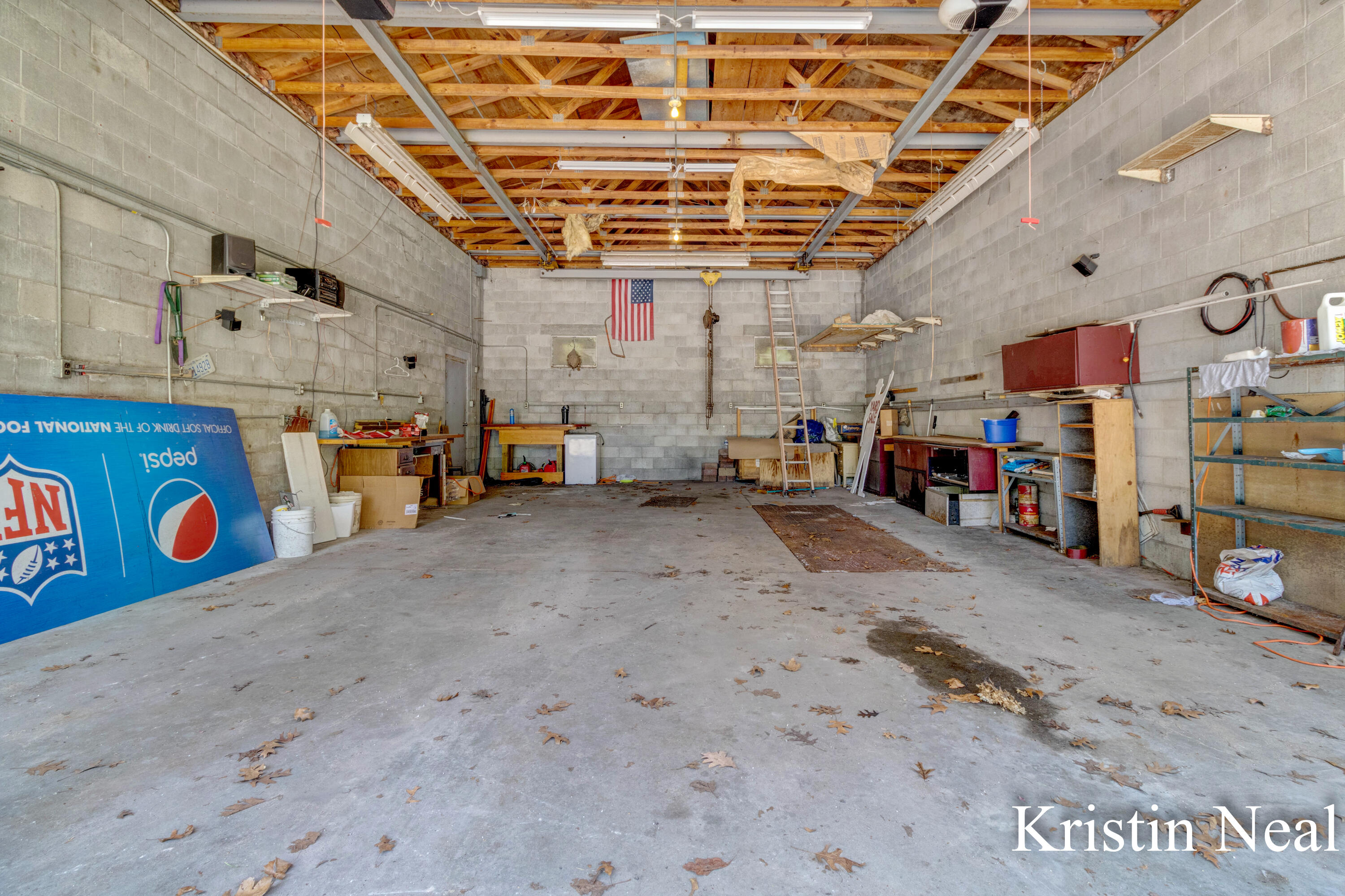 673 S Wolf Lake Road Muskegon MI 49442