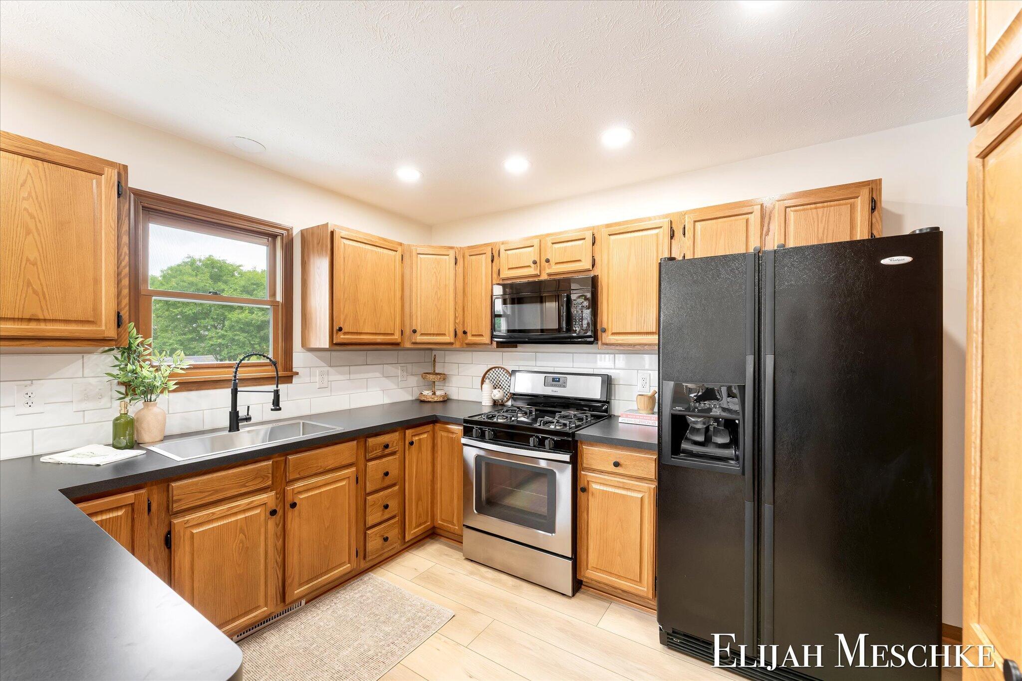 1385 Shaw Court NE Rockford MI 49341