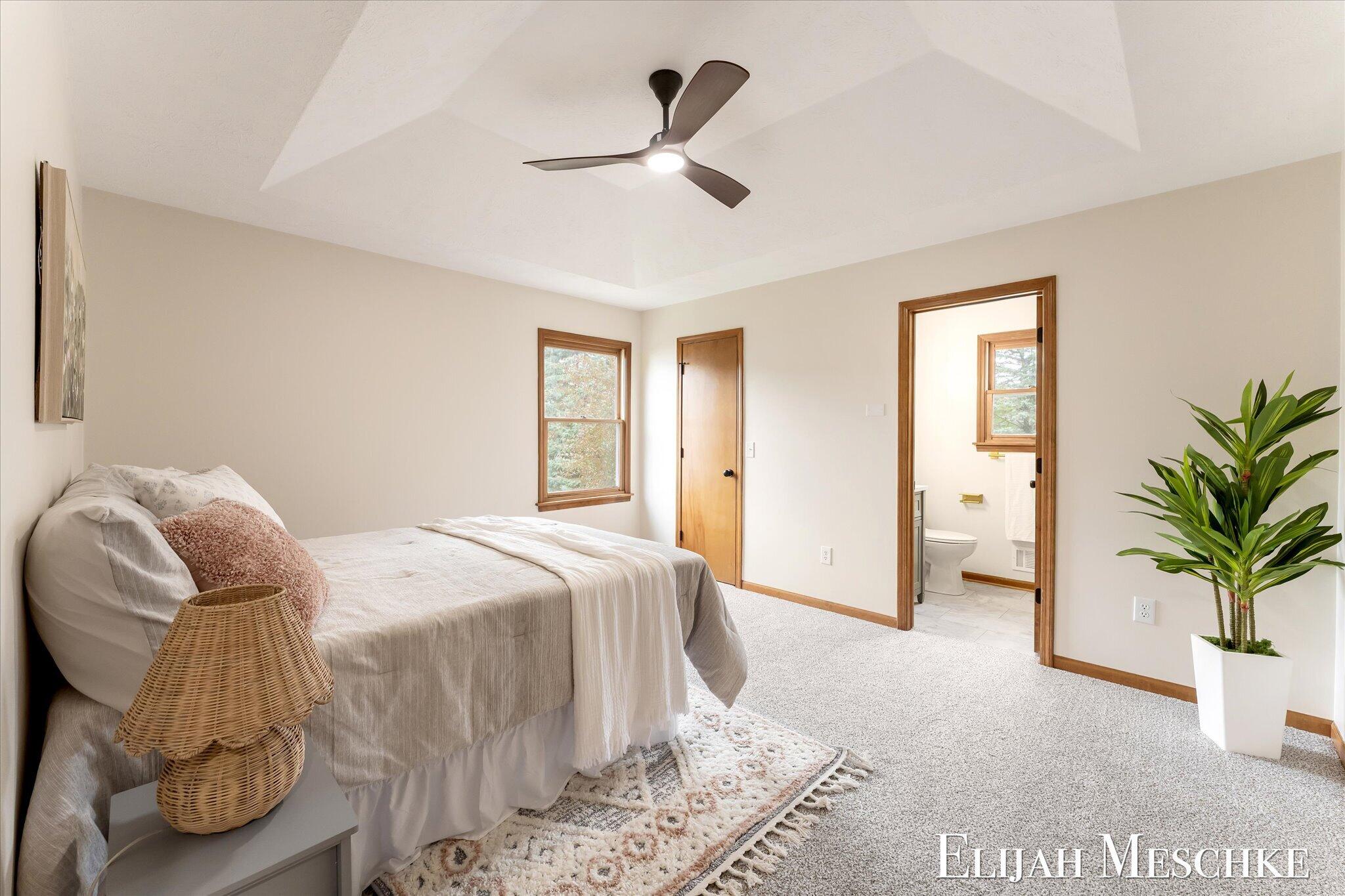 1385 Shaw Court NE Rockford MI 49341