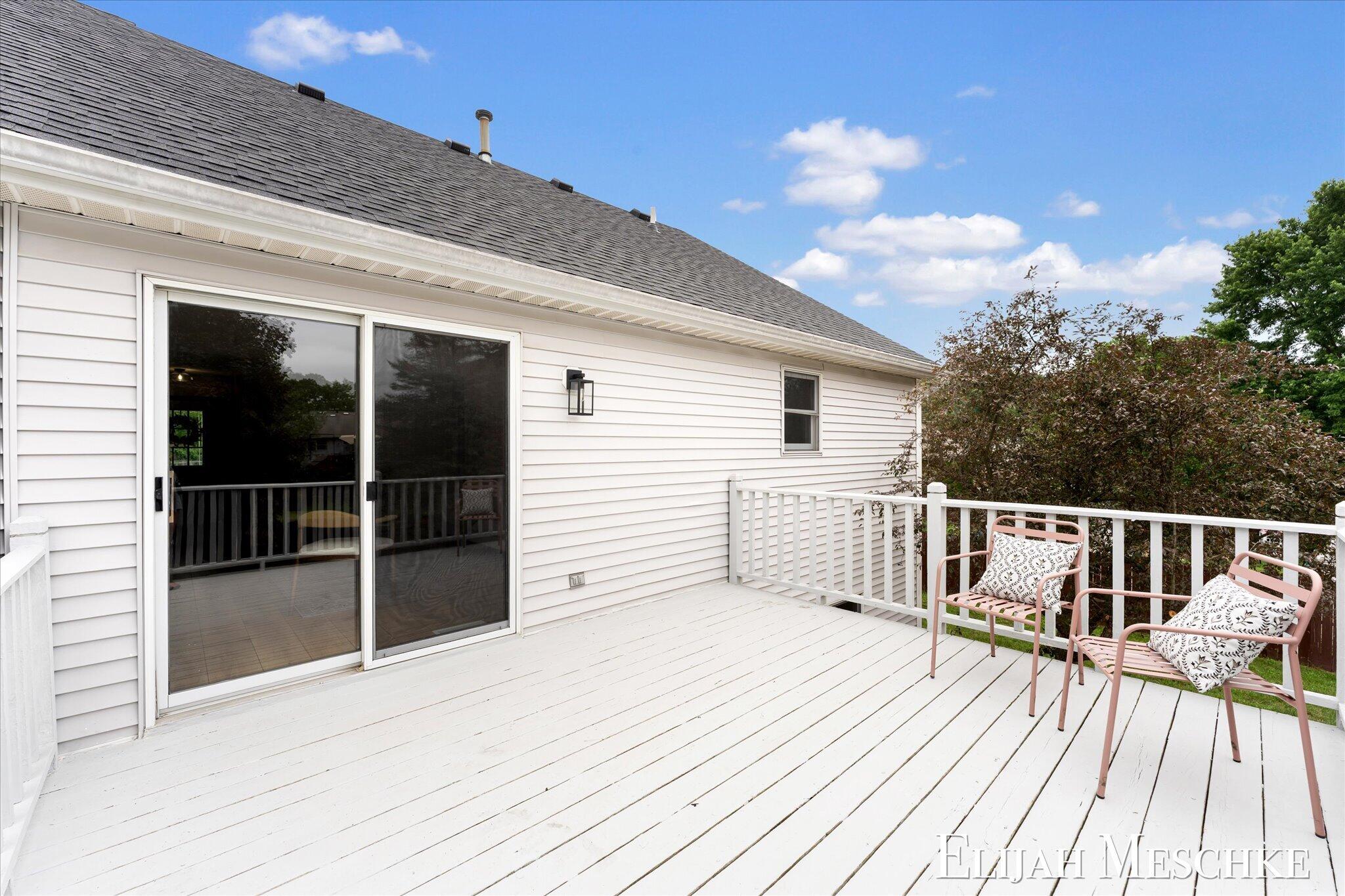 1385 Shaw Court NE Rockford MI 49341