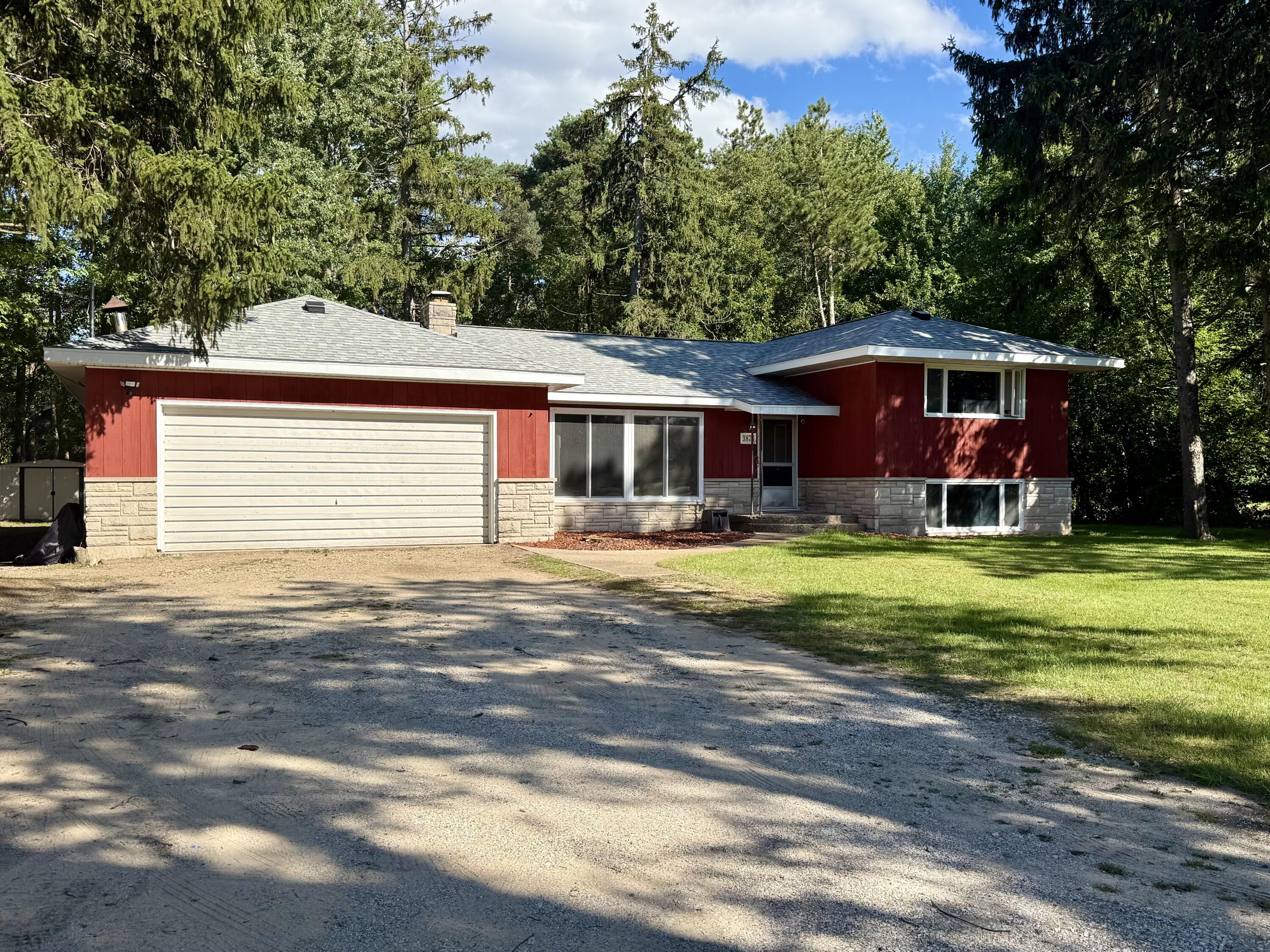 3876 S Dangl Road Muskegon MI 49444