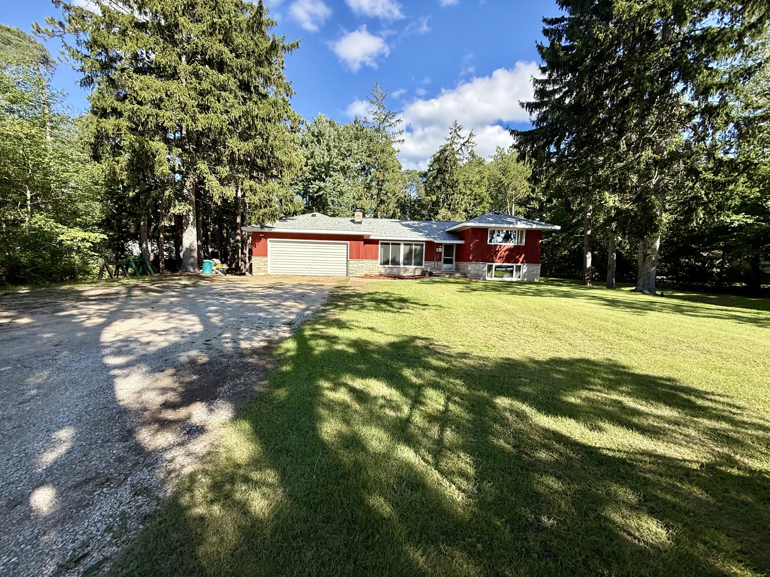 3876 S Dangl Road Muskegon MI 49444