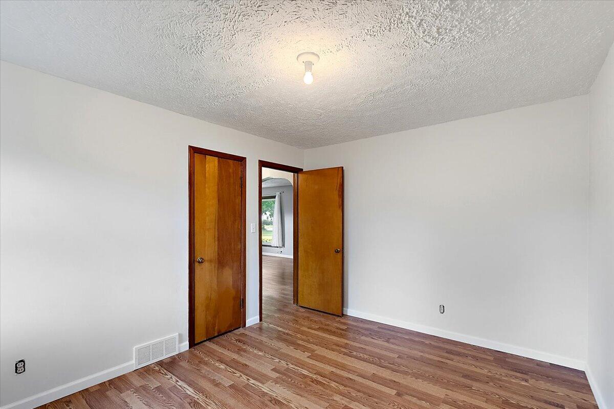 459 Dale Avenue Benton Harbor MI 49022