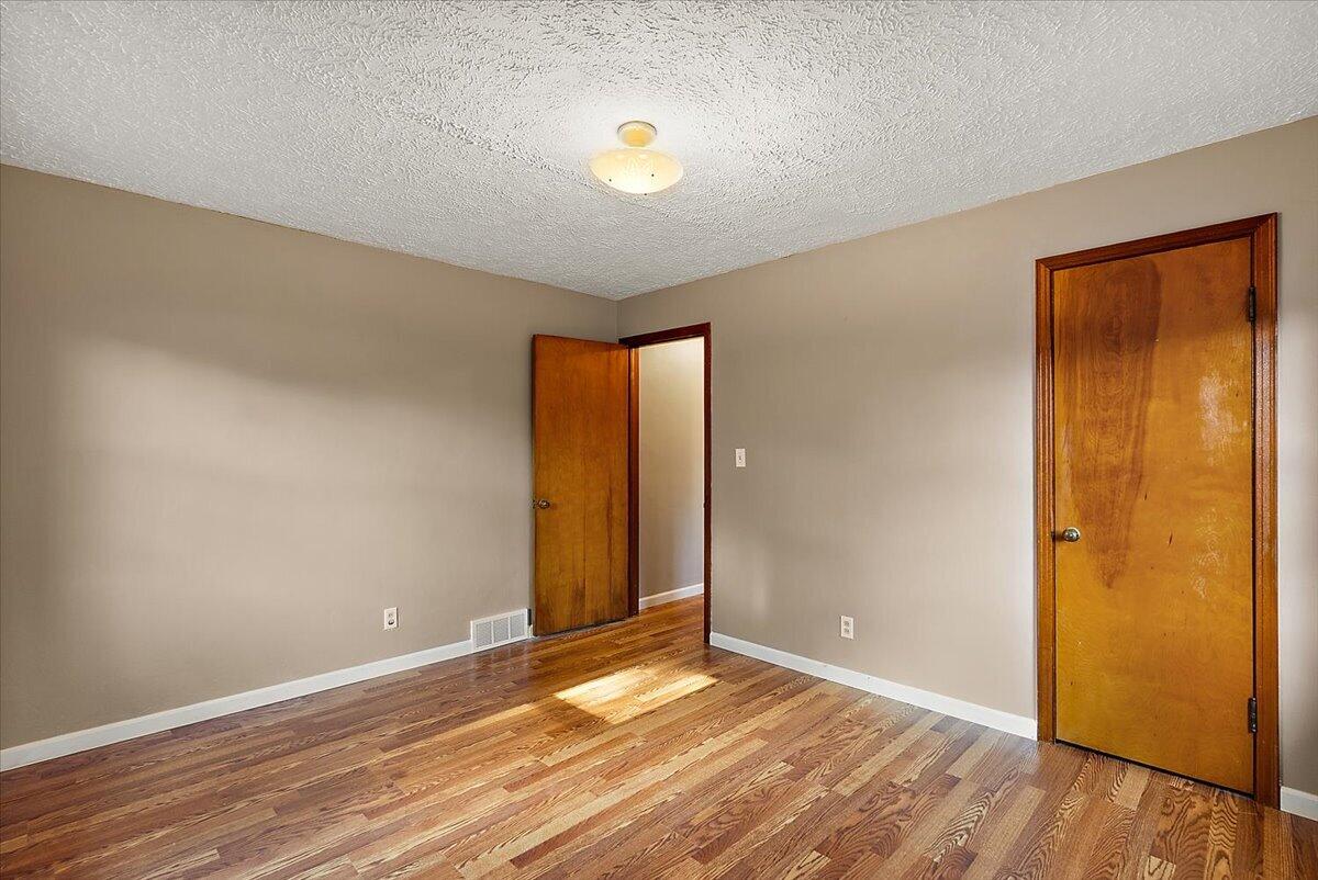 459 Dale Avenue Benton Harbor MI 49022