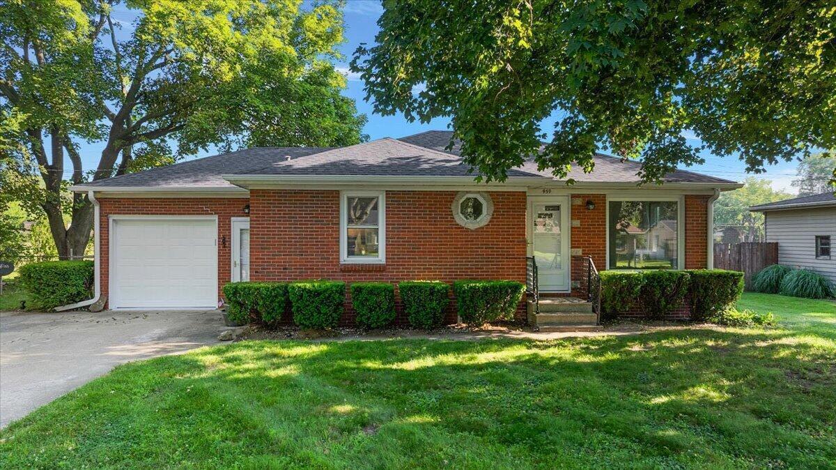 459 Dale Avenue Benton Harbor MI 49022