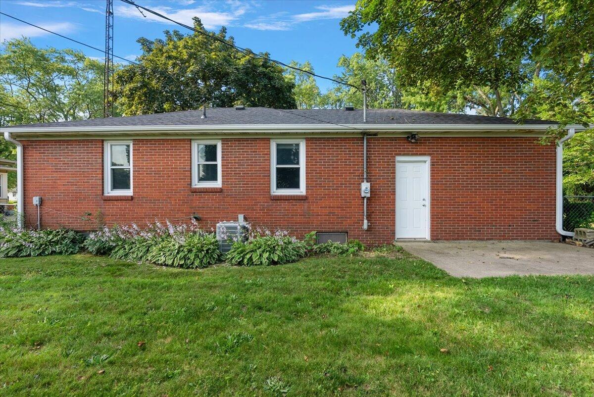 459 Dale Avenue Benton Harbor MI 49022
