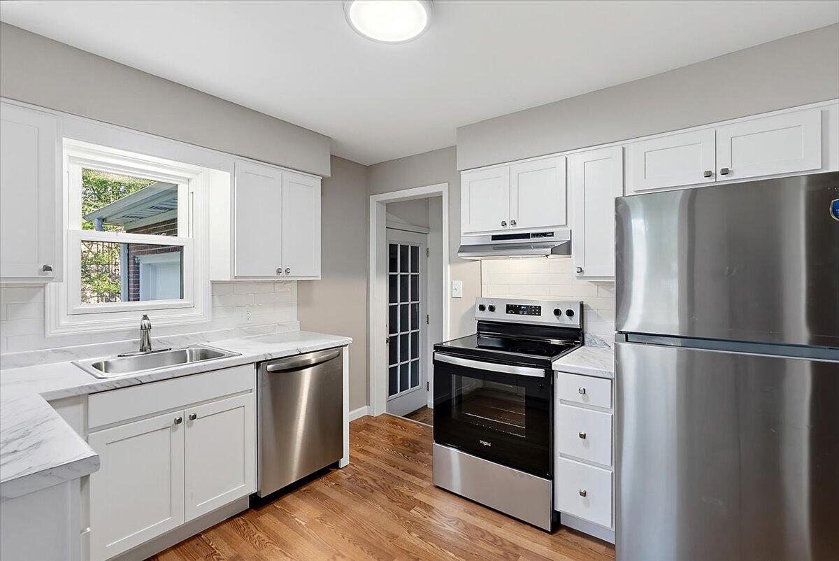 459 Dale Avenue Benton Harbor MI 49022