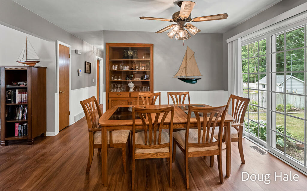 1674 Bonneville Drive Norton Shores MI 49441