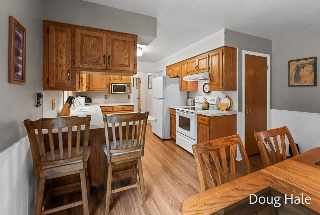 1674 Bonneville Drive Norton Shores MI 49441