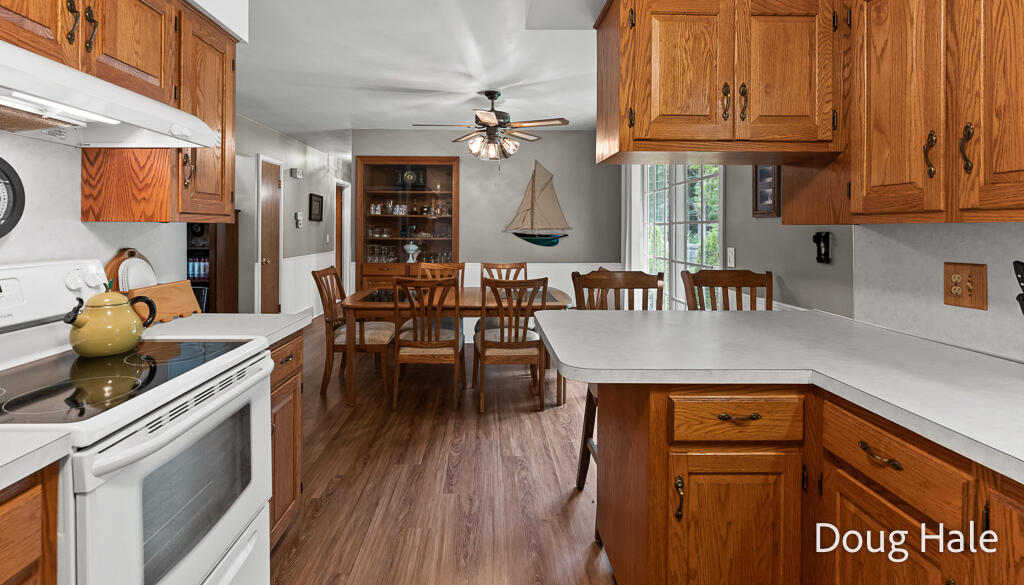 1674 Bonneville Drive Norton Shores MI 49441