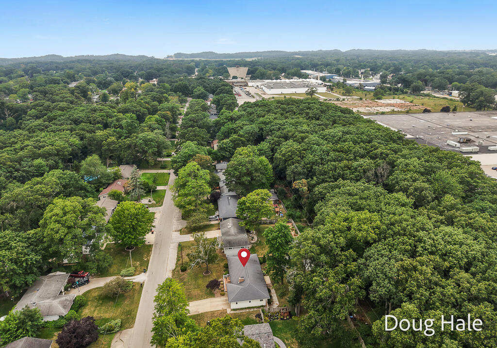 1674 Bonneville Drive Norton Shores MI 49441