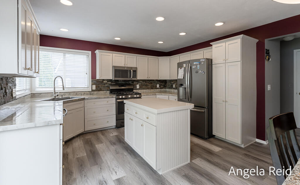 3528 Birch Knoll Drive SE Grand Rapids MI 49512