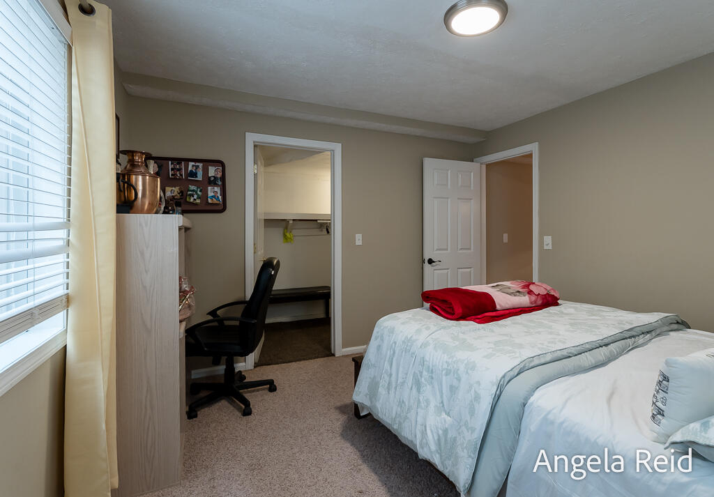 3528 Birch Knoll Drive SE Grand Rapids MI 49512