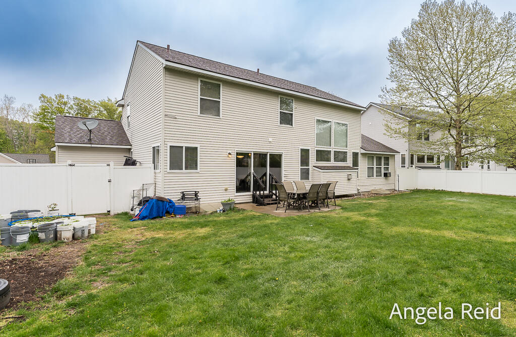 3528 Birch Knoll Drive SE Grand Rapids MI 49512