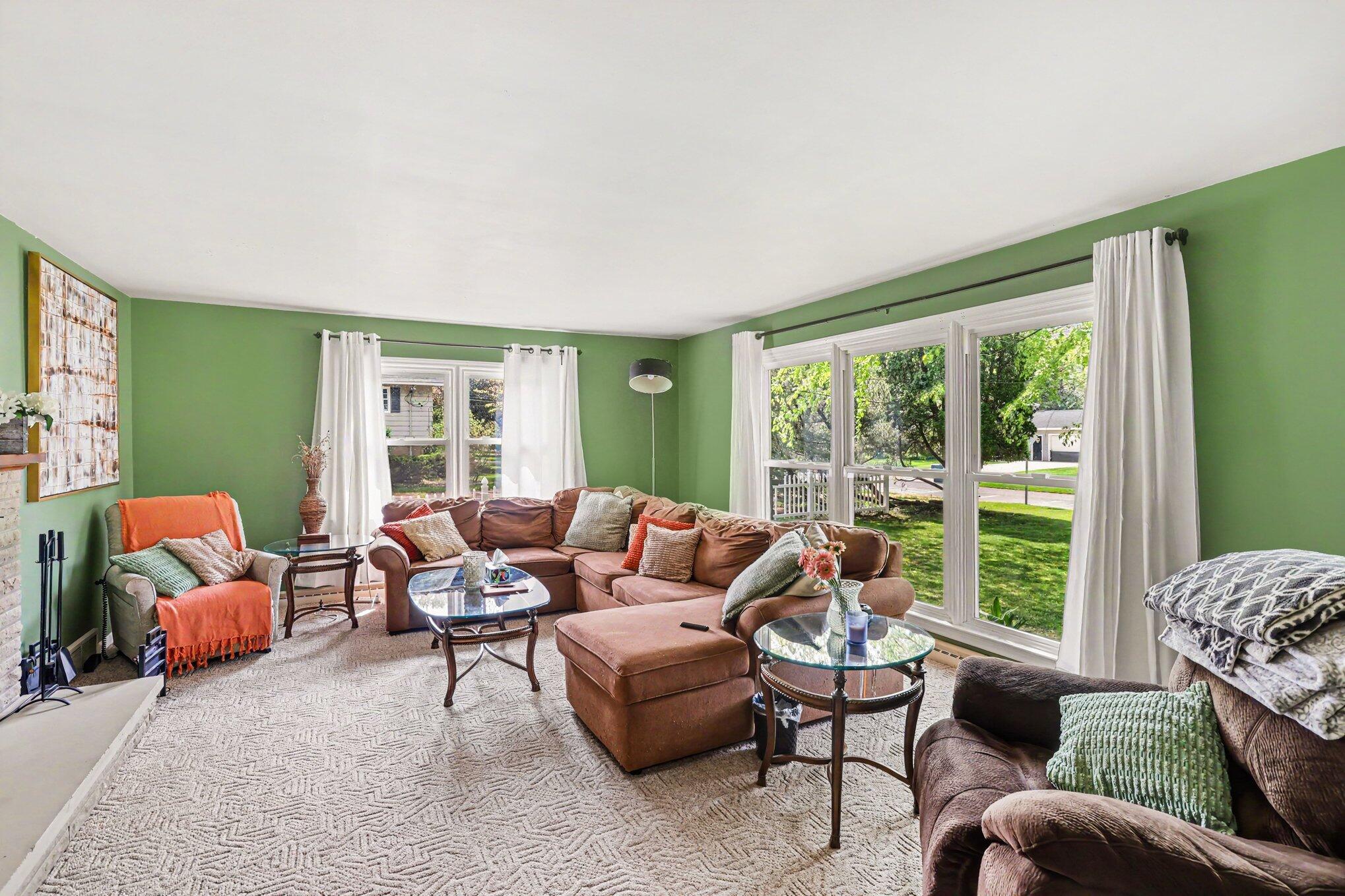 4512 Croyden Avenue Kalamazoo MI 49006