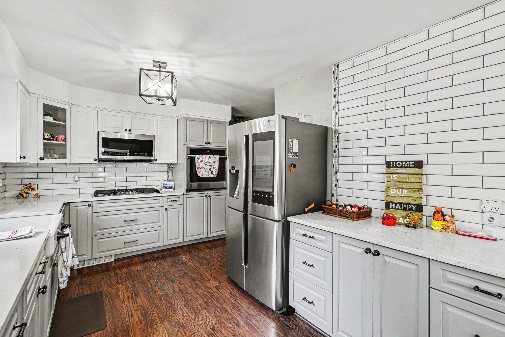 4512 Croyden Avenue Kalamazoo MI 49006