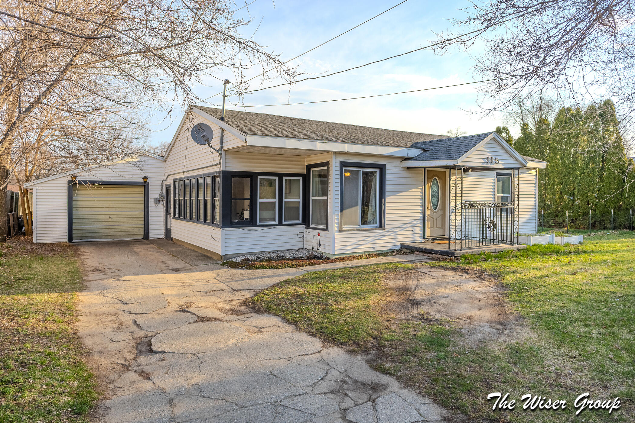 115 Wilbur Street SE Grand Rapids MI 49548
