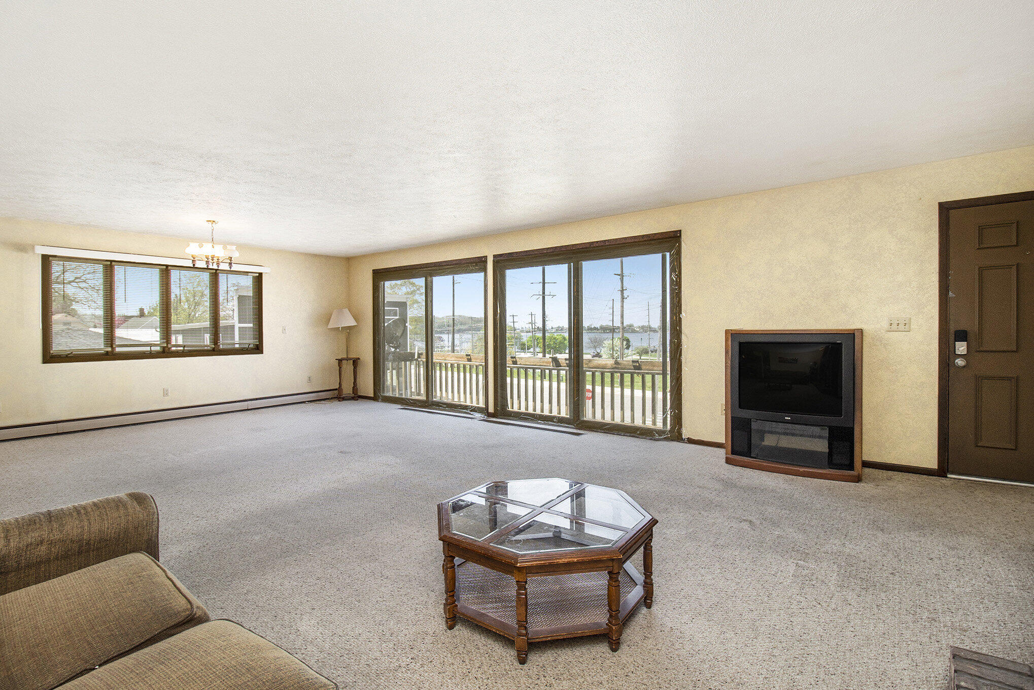 929 S Washington Avenue Ludington MI 49431