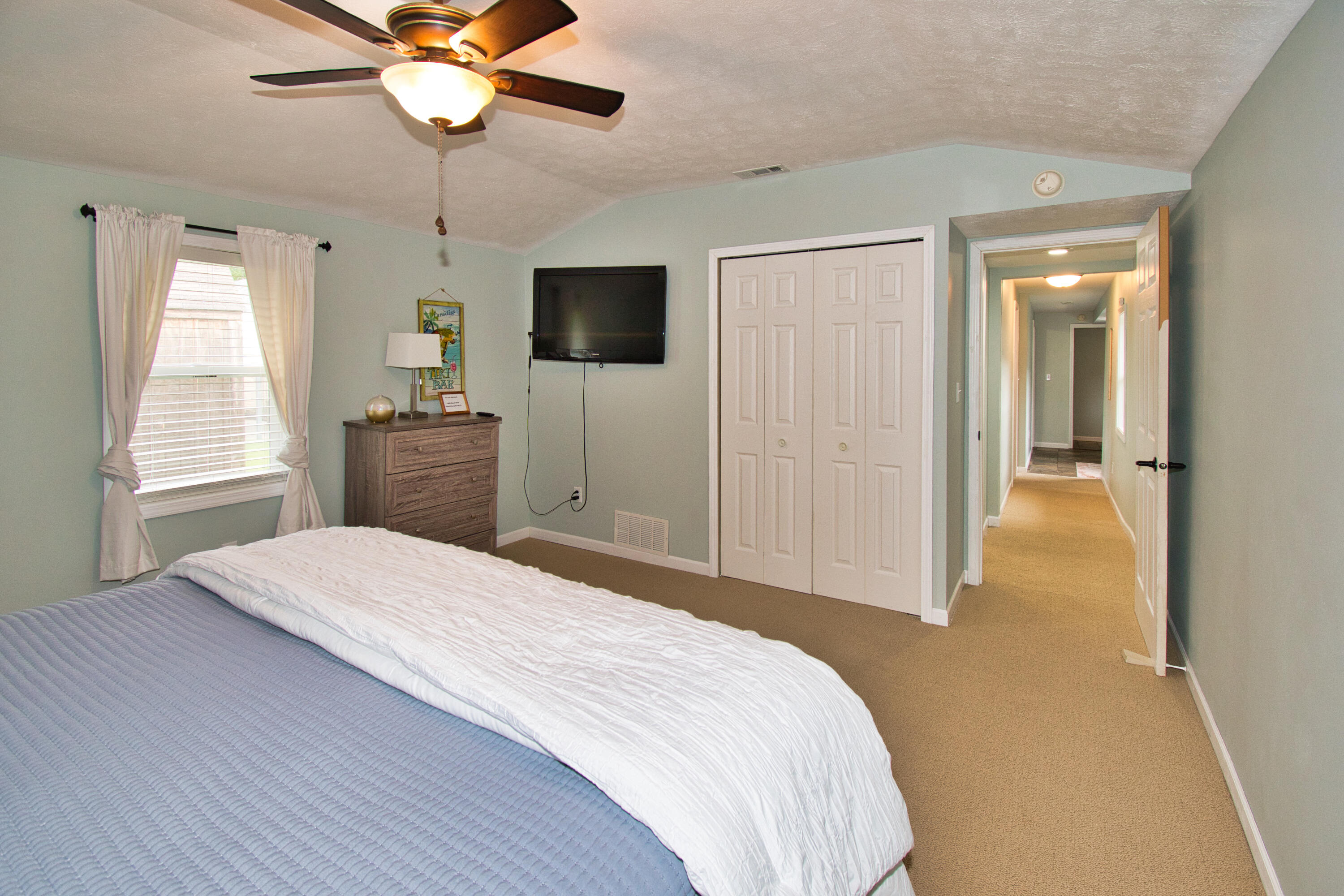 70041 Beach Drive Edwardsburg MI 49112