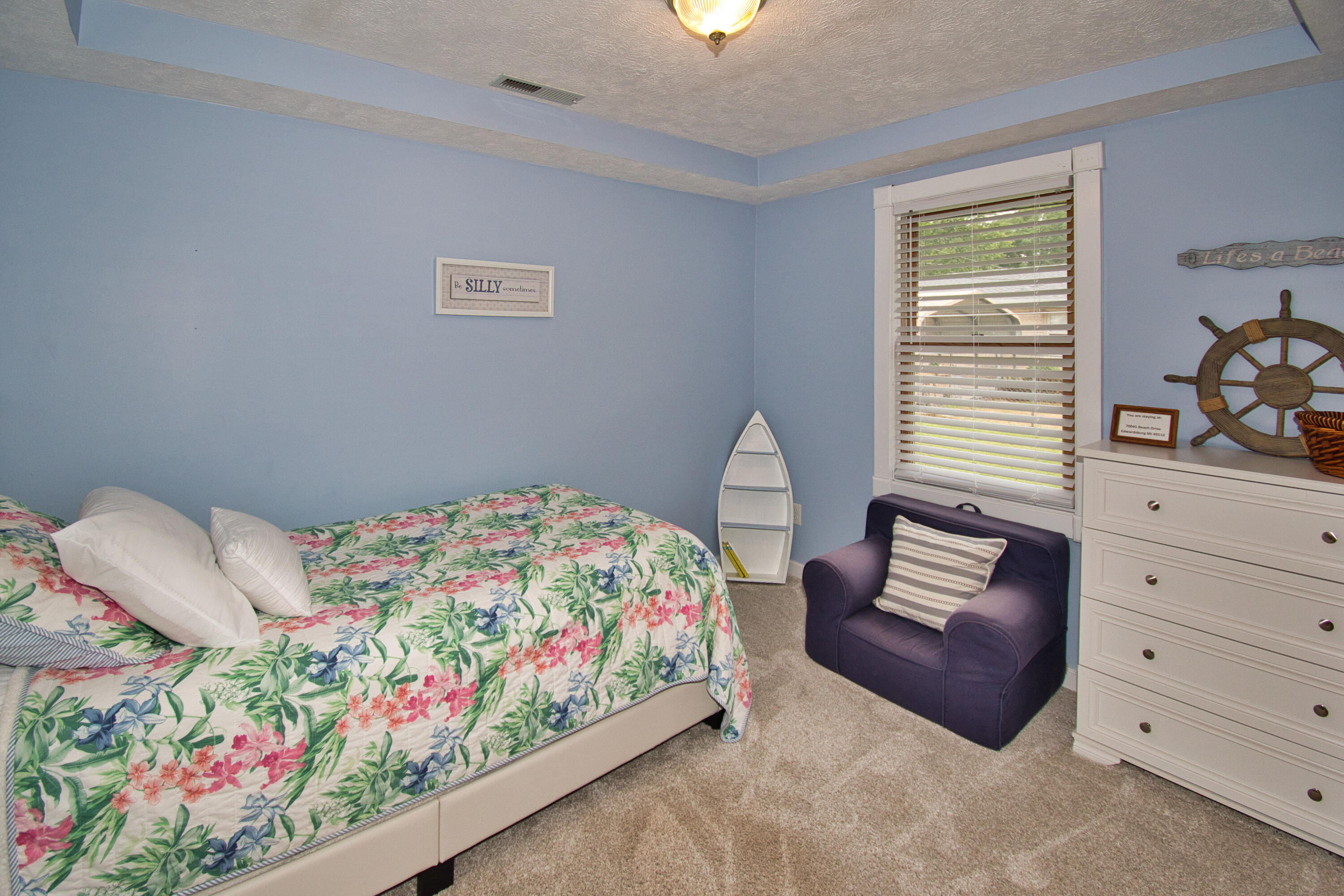 70041 Beach Drive Edwardsburg MI 49112