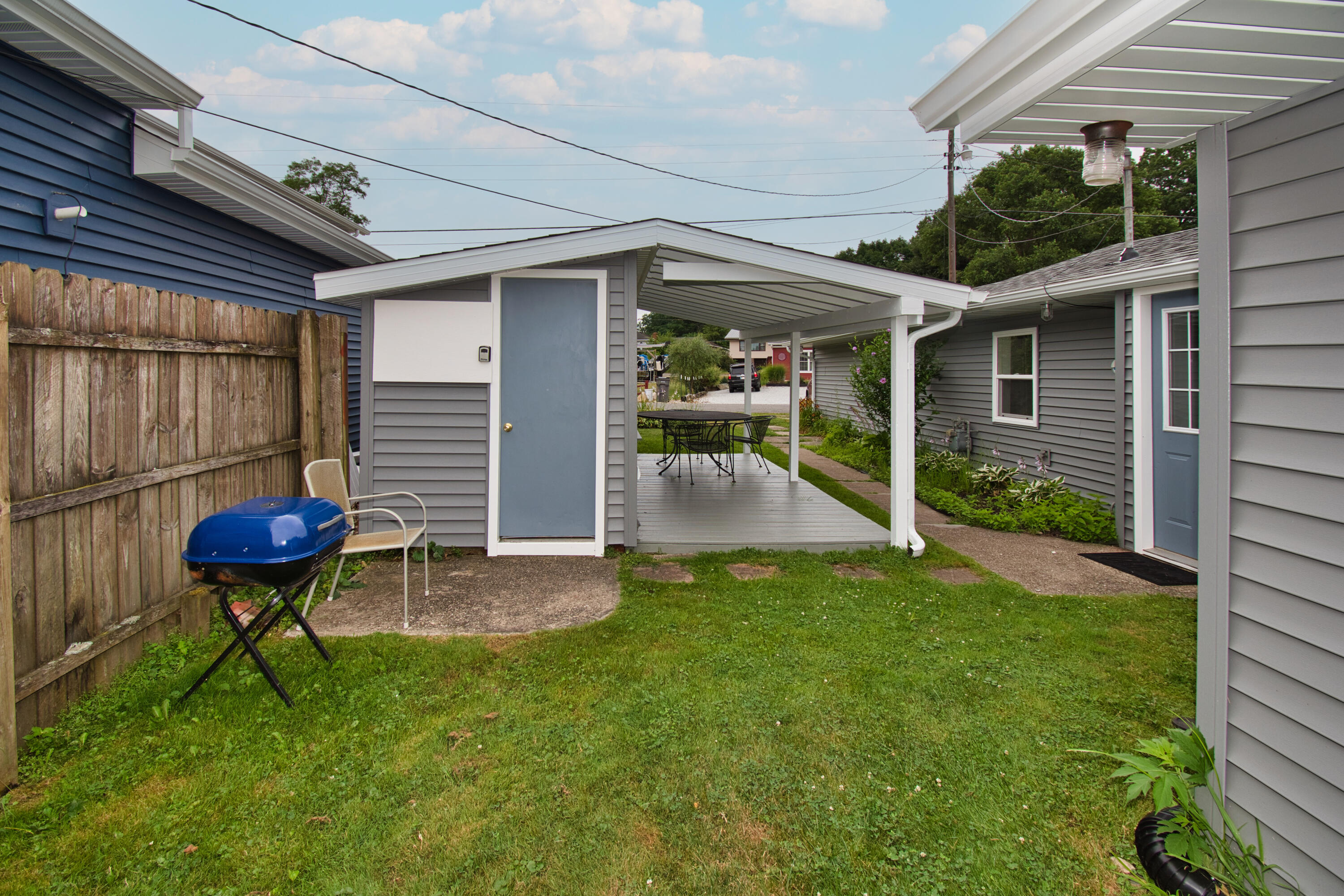 70041 Beach Drive Edwardsburg MI 49112