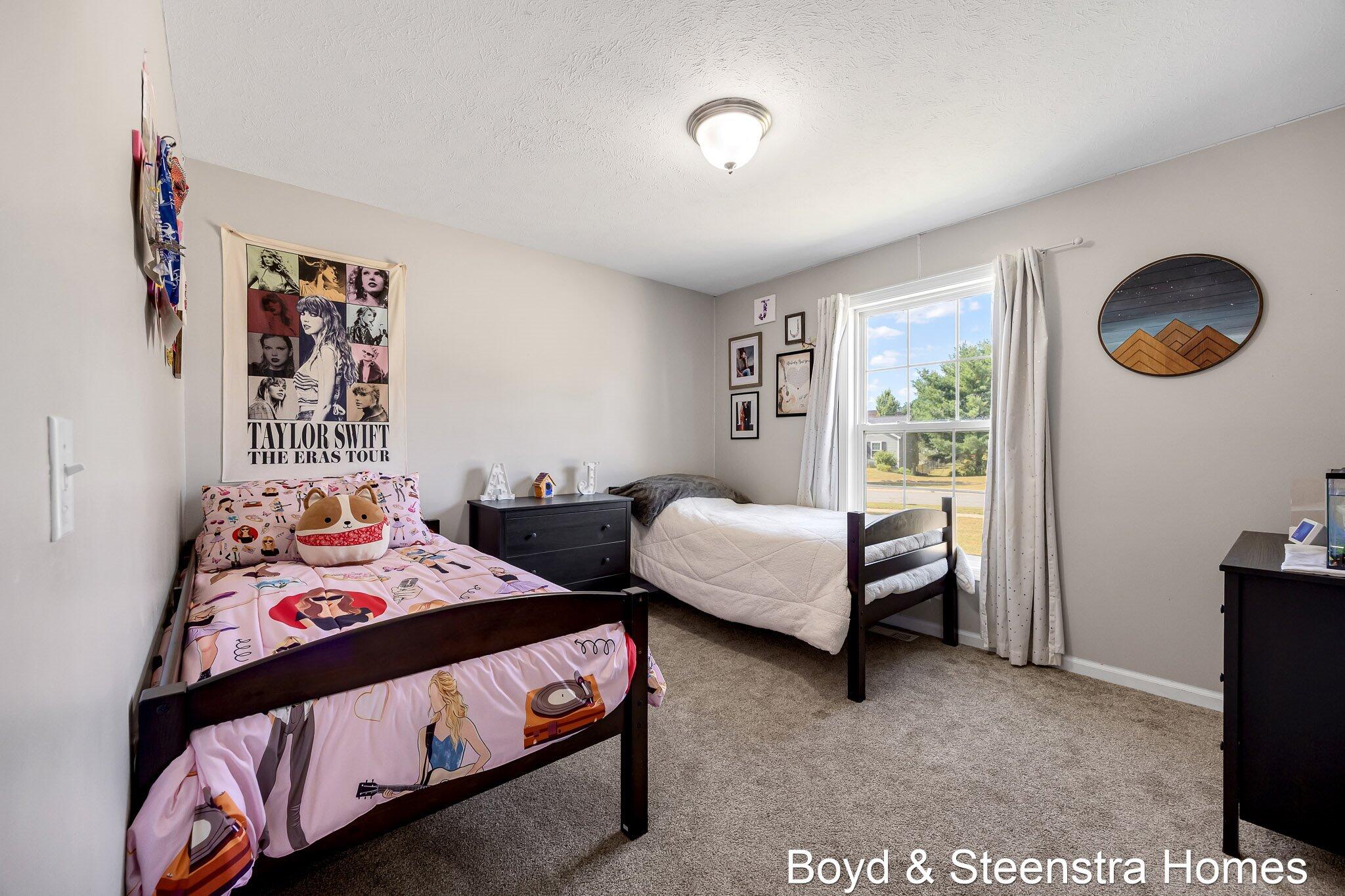 442 Shaw Estates Drive NE Rockford MI 49341