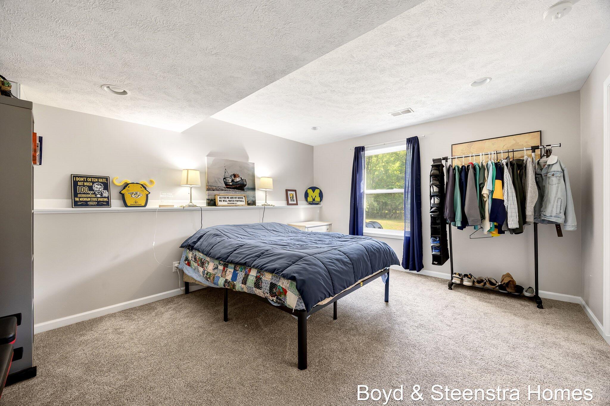 442 Shaw Estates Drive NE Rockford MI 49341