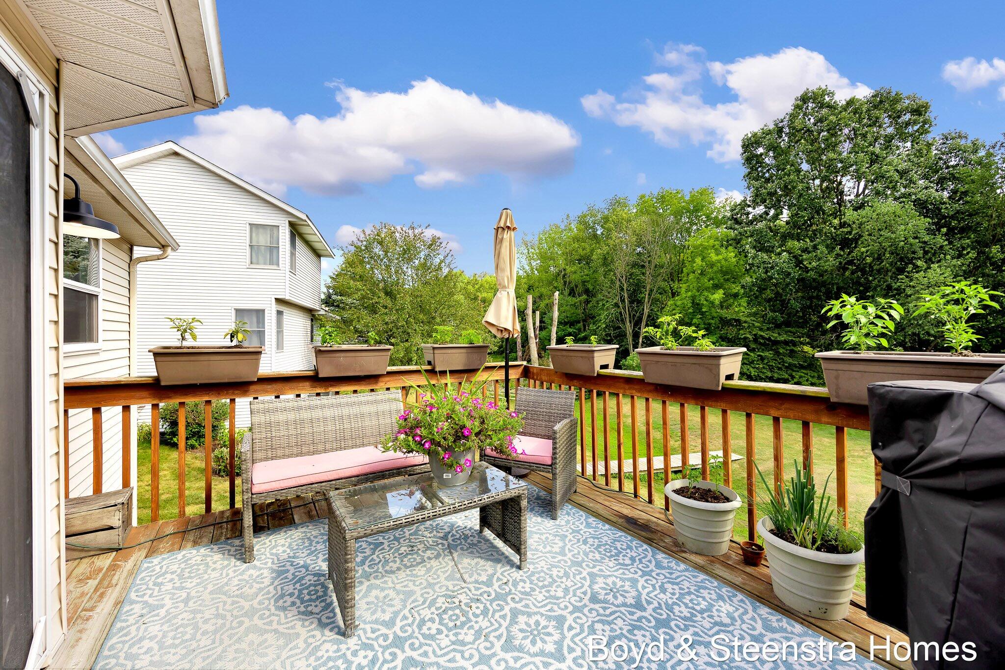 442 Shaw Estates Drive NE Rockford MI 49341