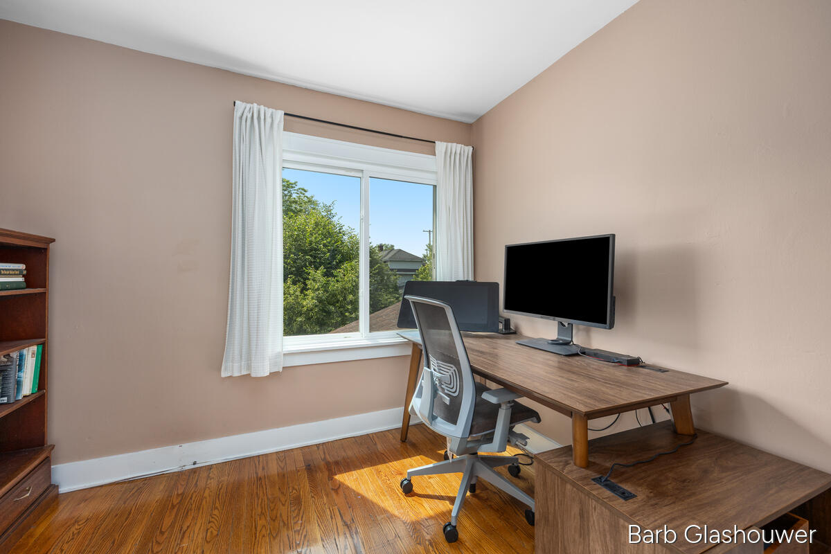 1606 Francis Avenue SE Grand Rapids MI 49507